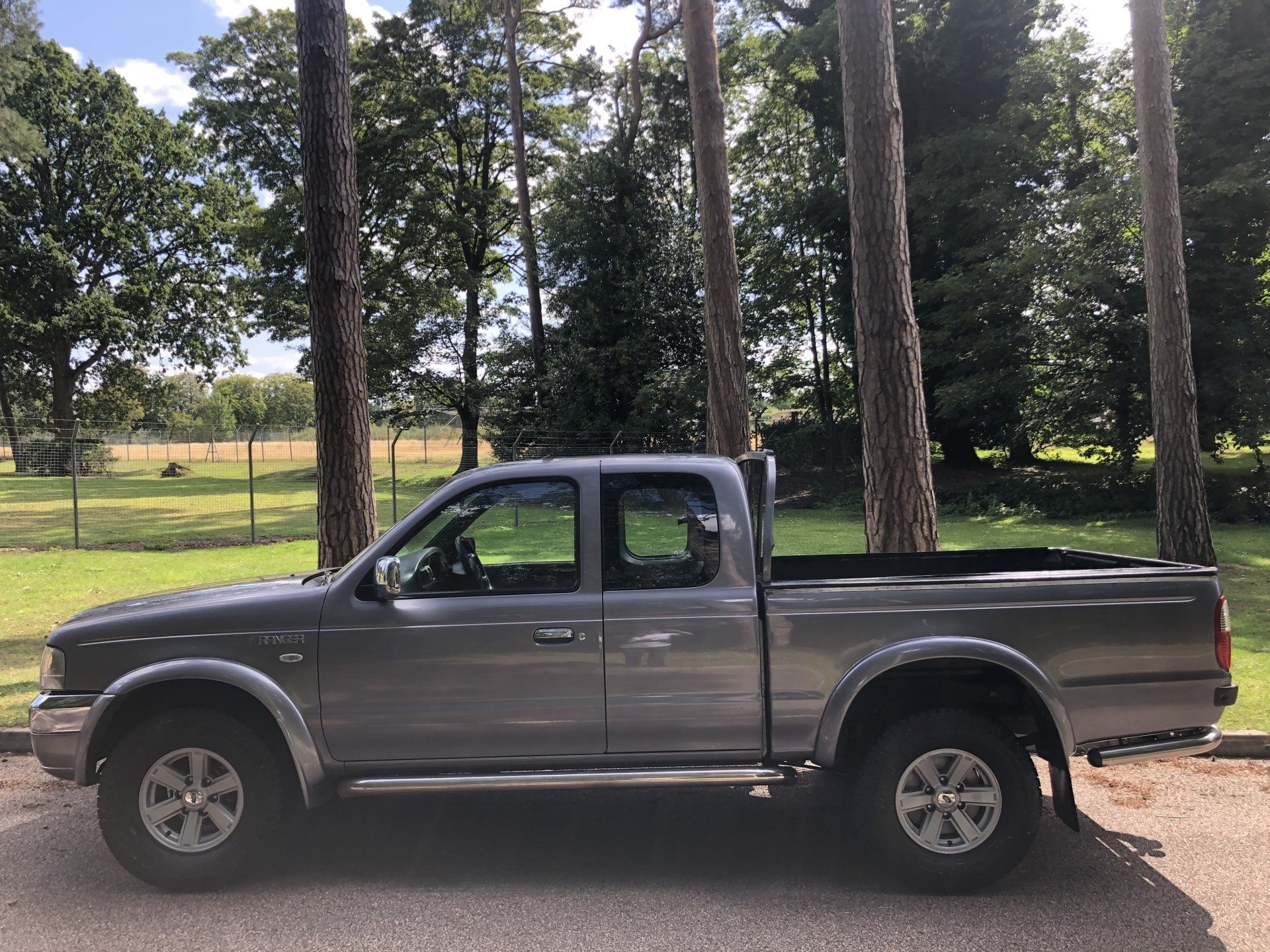 Select Trucks used and second hand pickups and cars.