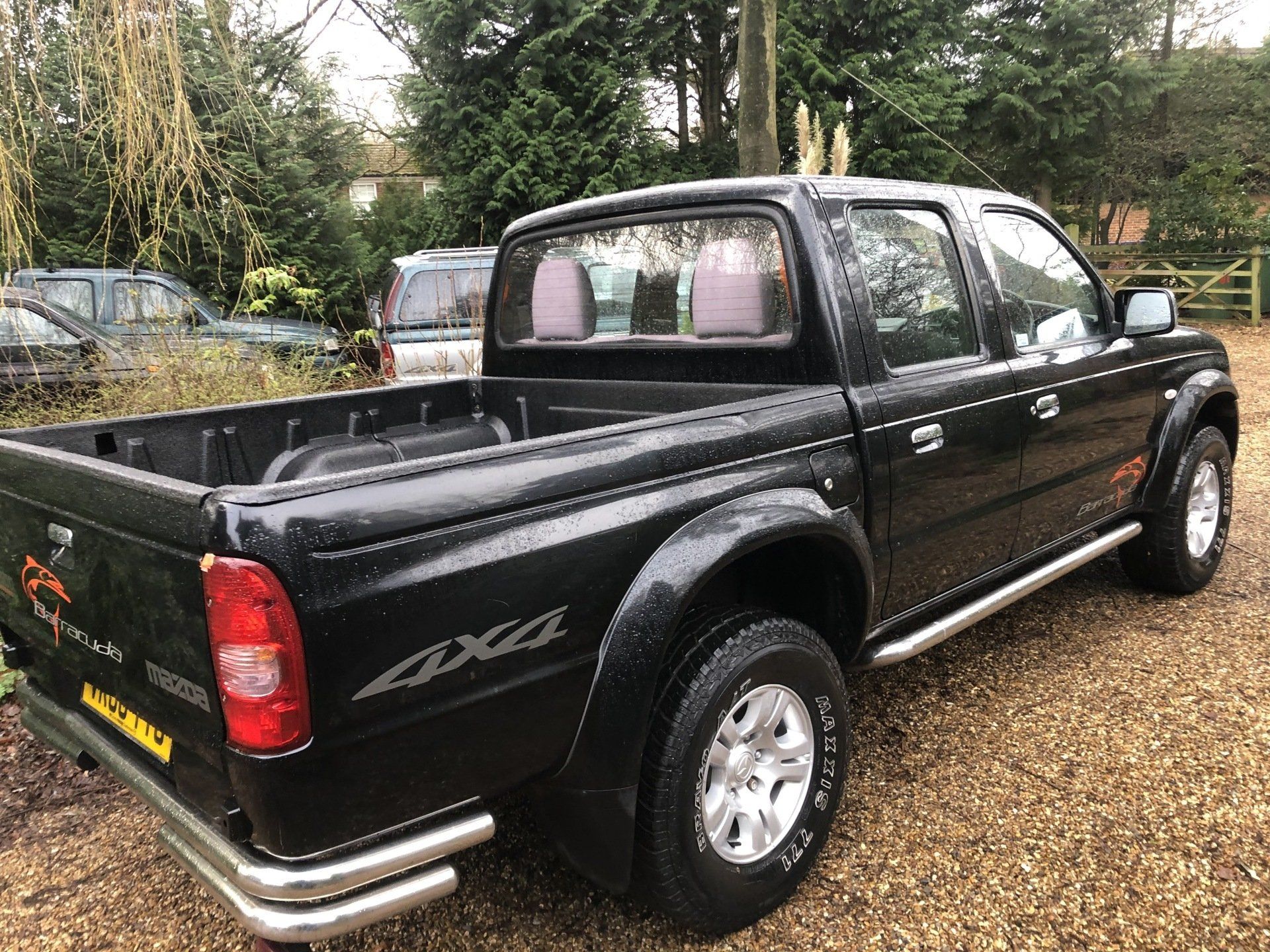 Select Trucks used and second hand pickups and cars.