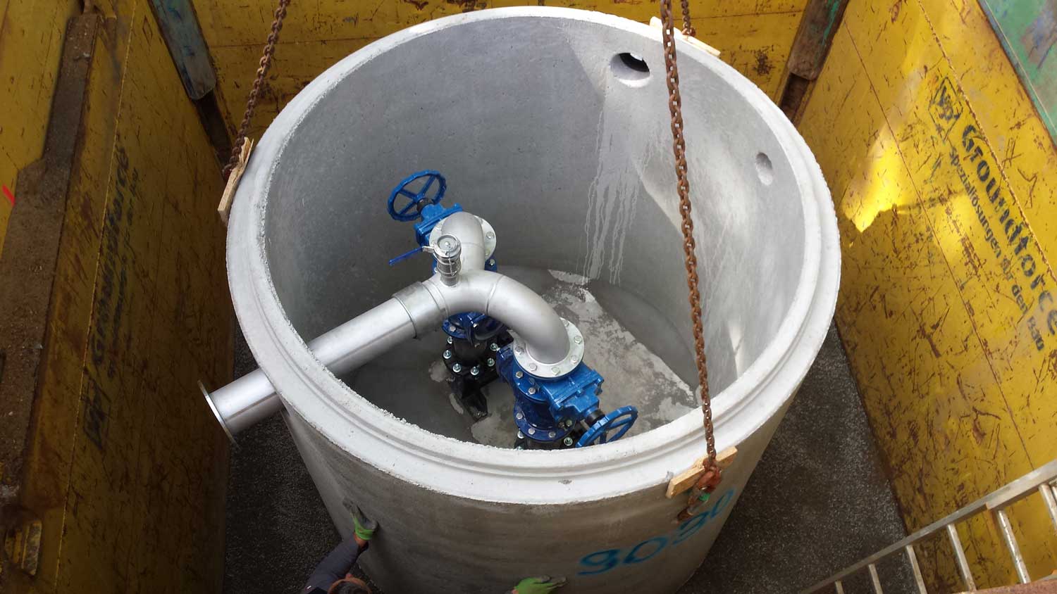 Pumpenbauwerk mit Gleitschienenbau