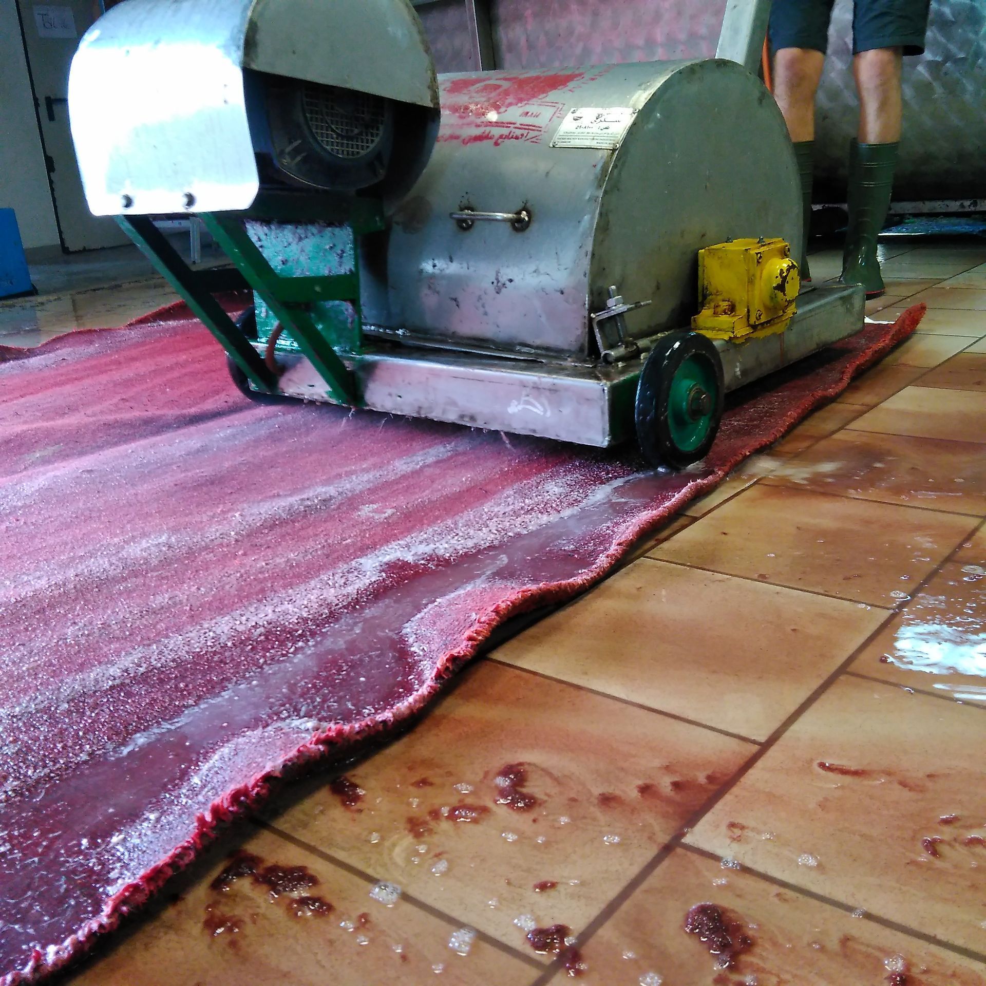 Teppichreinigung mit Schlagmaschine