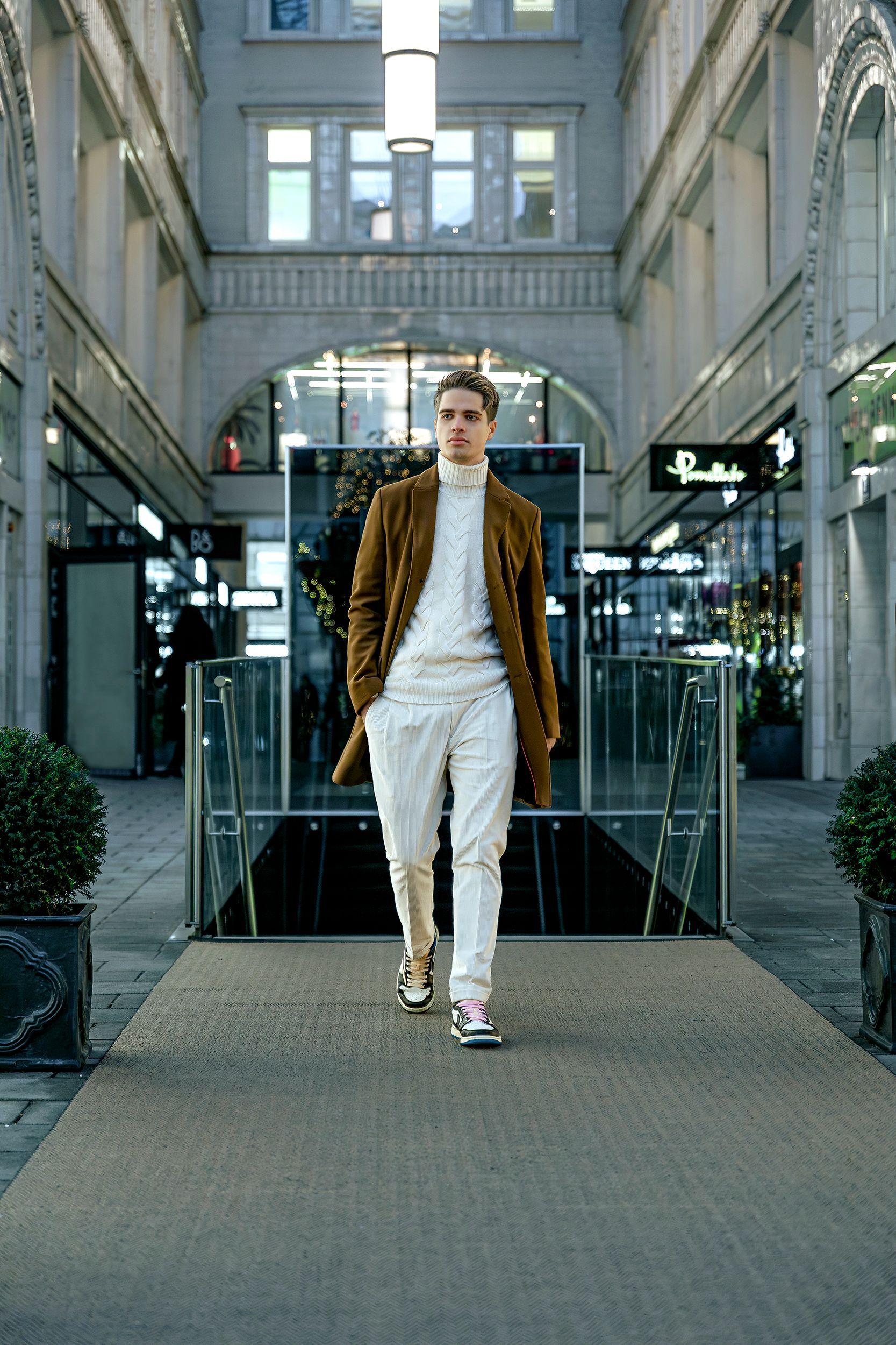 noel moser, male model, actor,