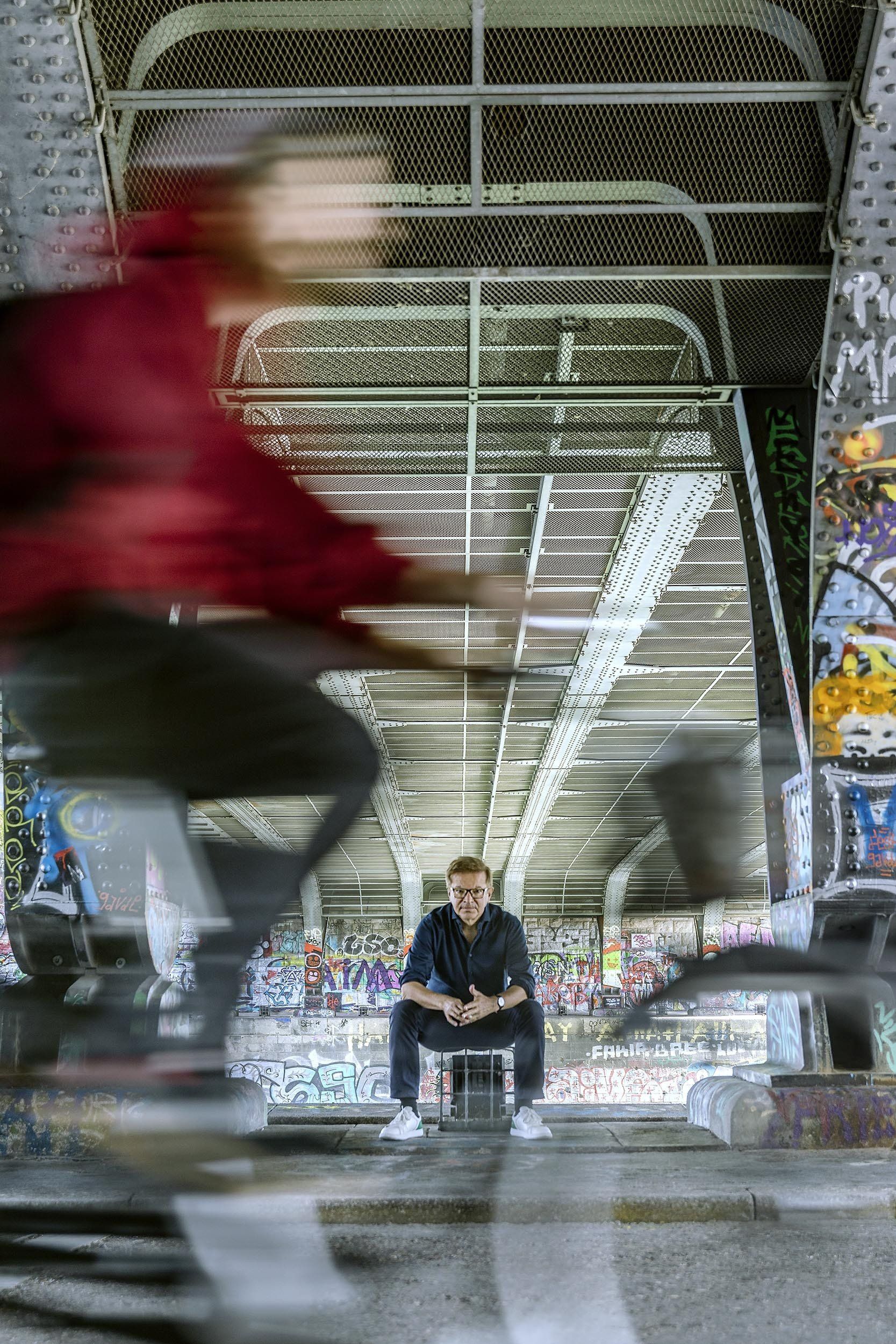 rudolf anschober, rudi anschober, die grünen, die gruenen, gesundheitsminister, gesundheitsministerium,  ulrik hölzel, ulrik hoelzel, sedcard, portrait, porträt, portraits, portraitfoto, fotograf wien, fotograf, fotos, wien 1180, 1180 wien, fotograf wien, fotograf österreich, food foto, hölzel, photography and design, photography & design,