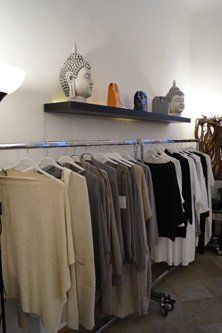 Oberteile und Tops Seli Basel Mode Gechäft in Potsdam