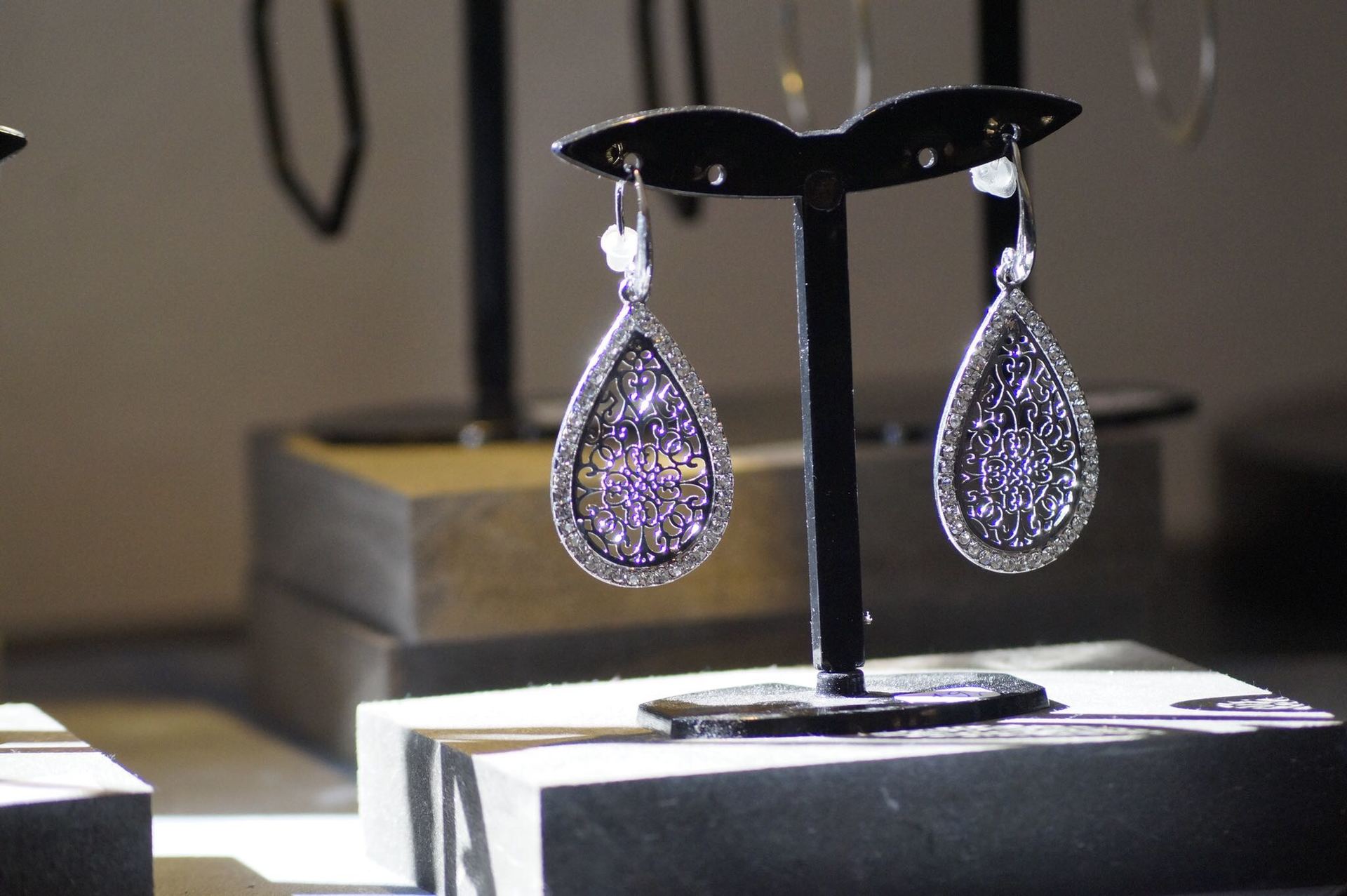 Ohrringe Seli Basel Mode Gechäft in Potsdam