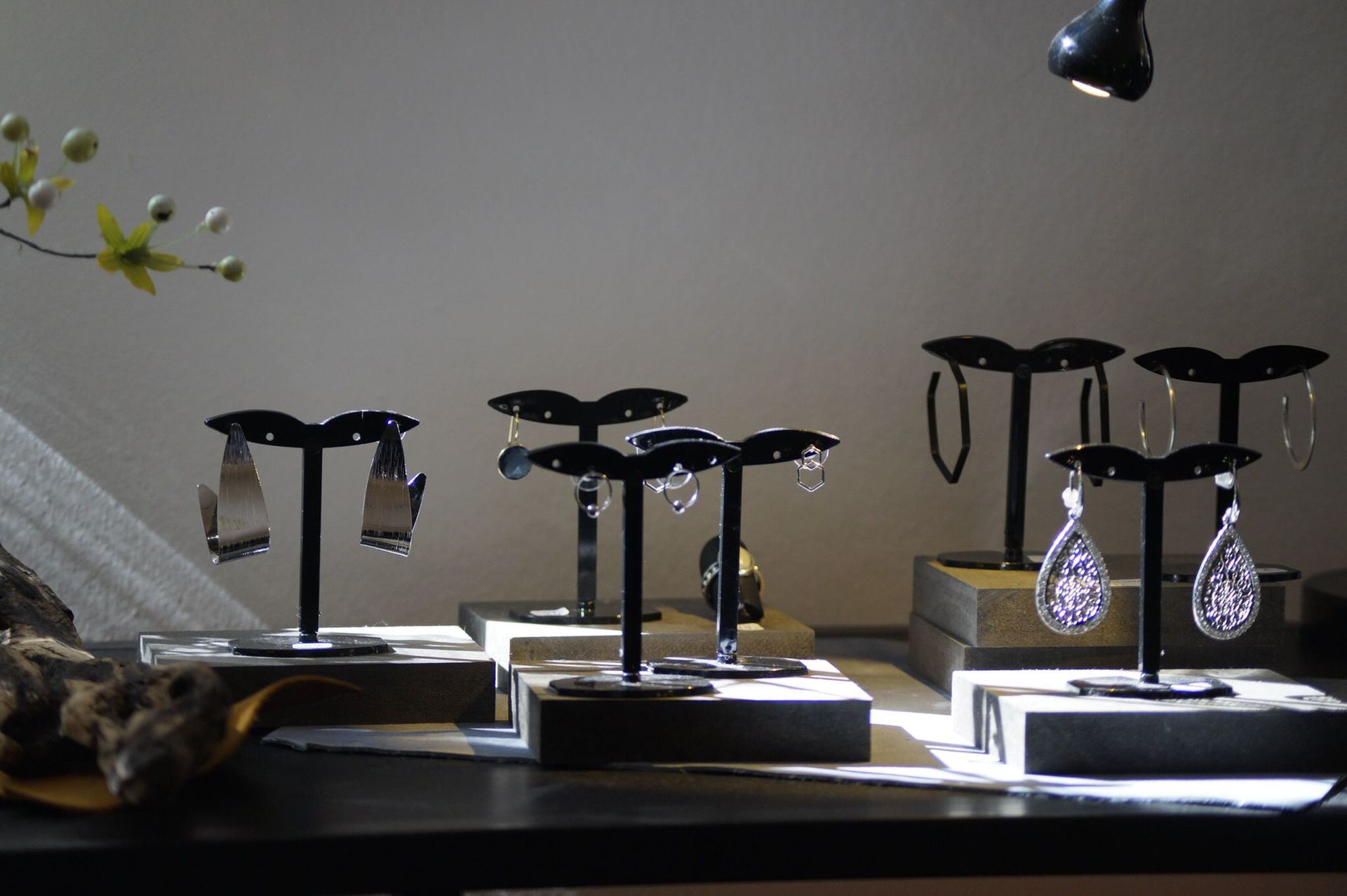 Ohrschmuck Seli Basel Mode Gechäft in Potsdam