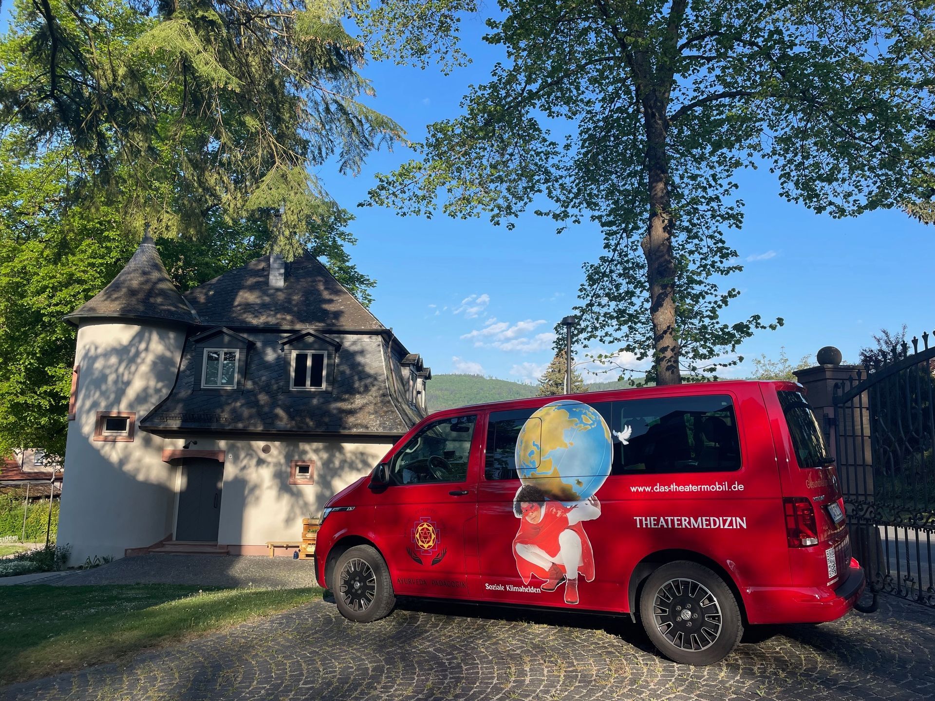 Ayurvedamobil TheaterMedizin