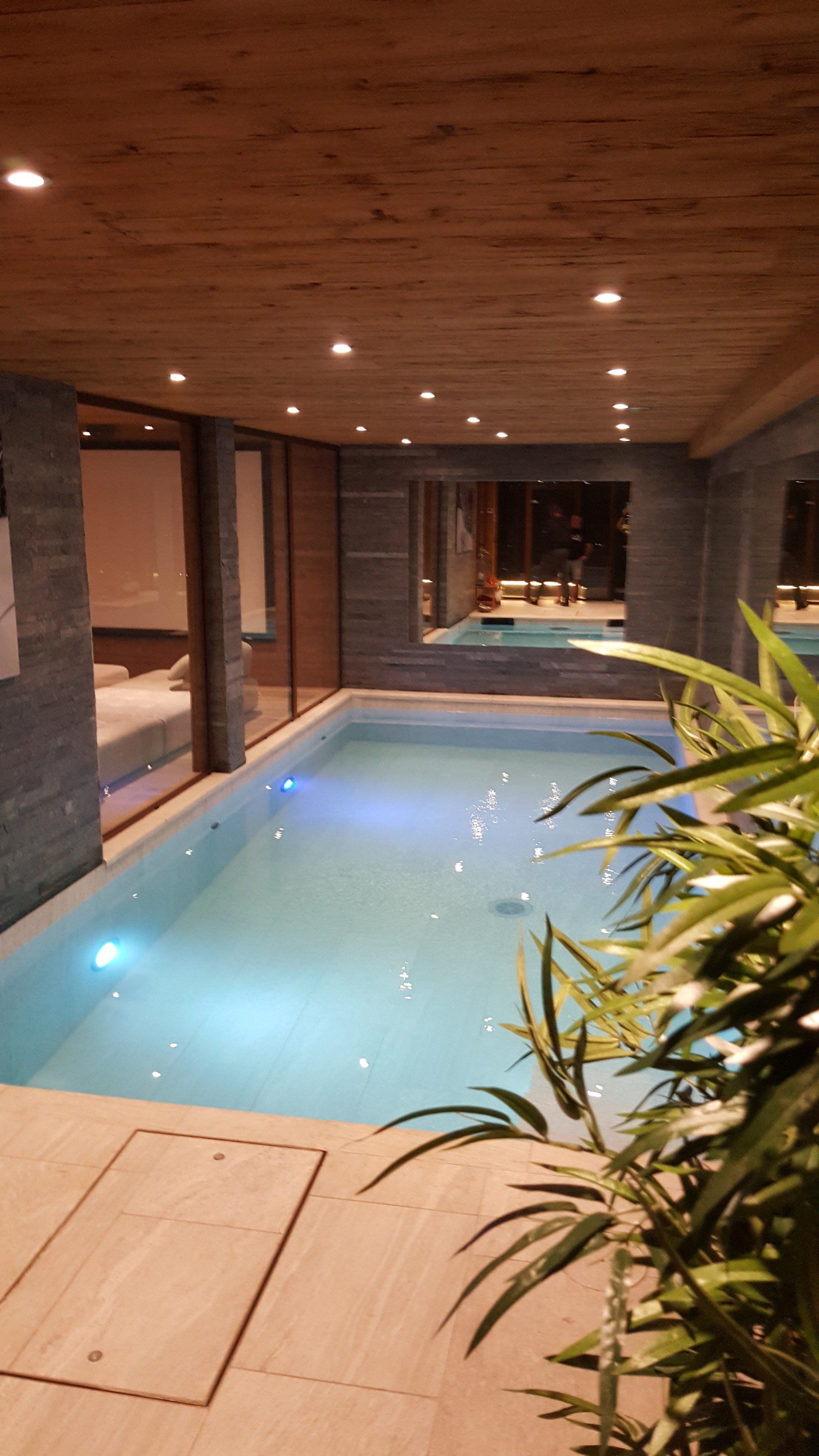 piscine interieur