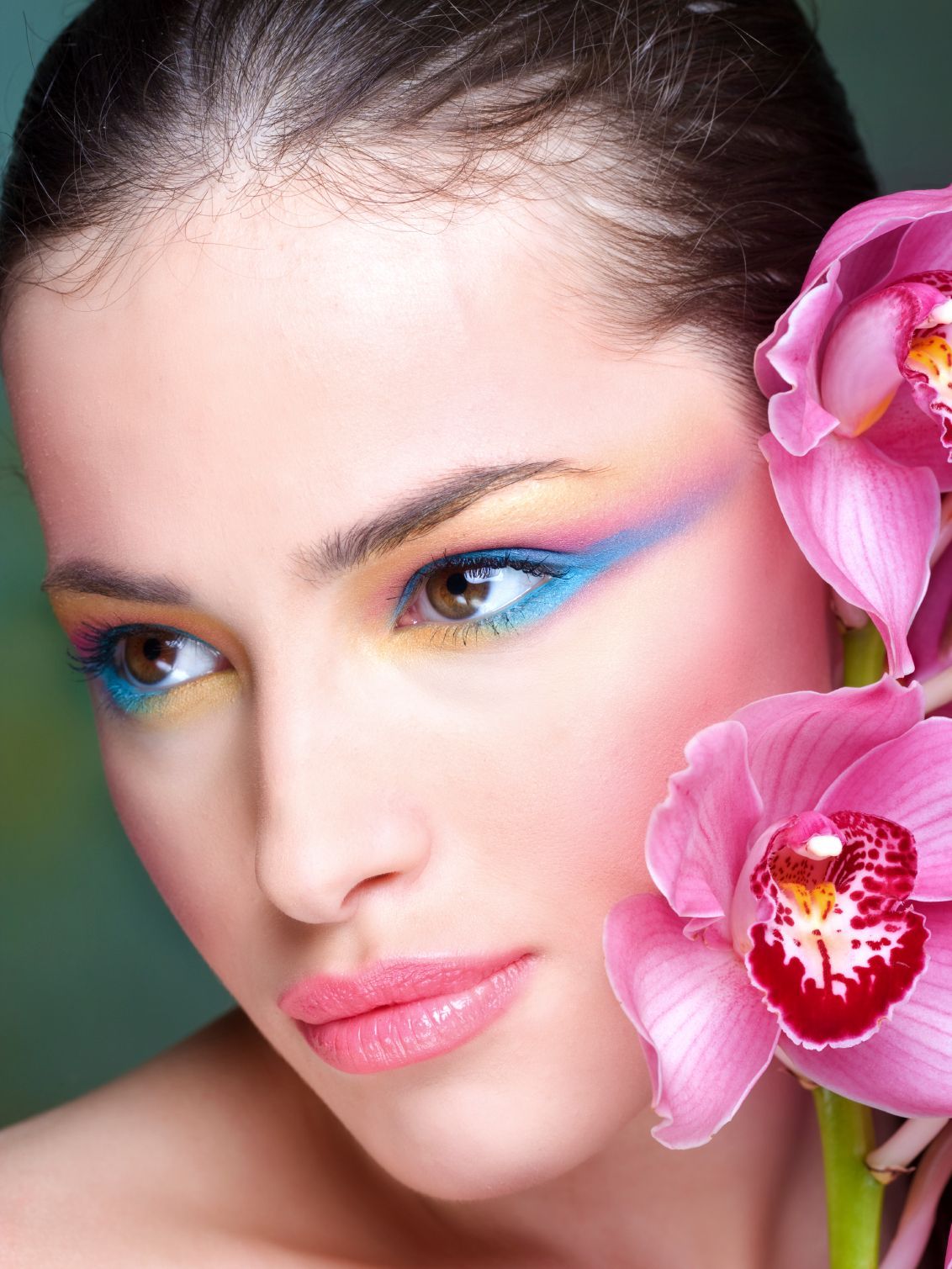 Цветочный макияж. Макияж с цветами на лице. Spring Beauty. DIGIBEAUTY Beauty trends.