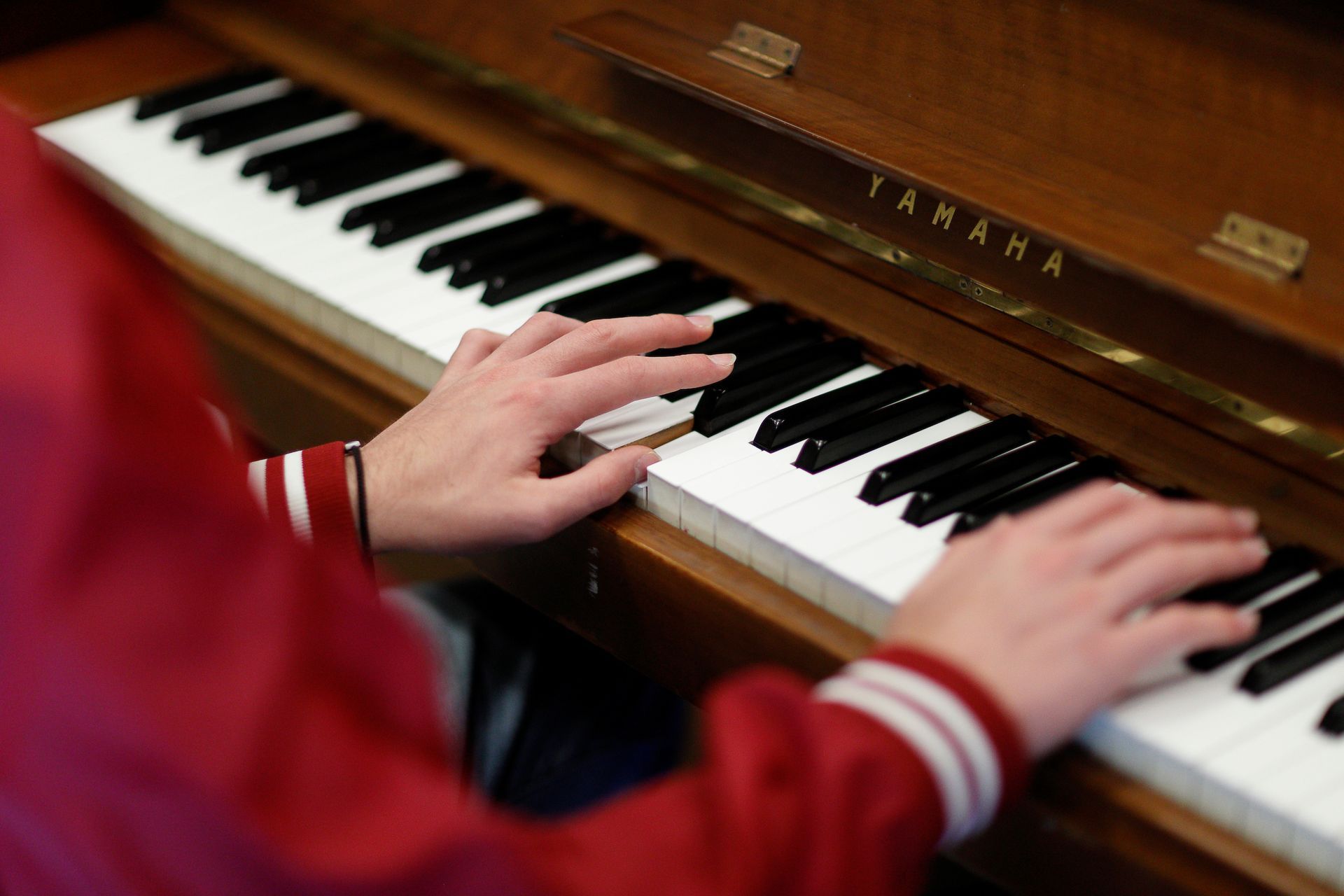 Schüleraustausch Kanada Switch You Piano spielen