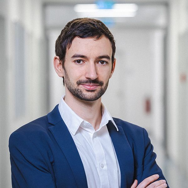 Prof. Dr. Ach Thomas