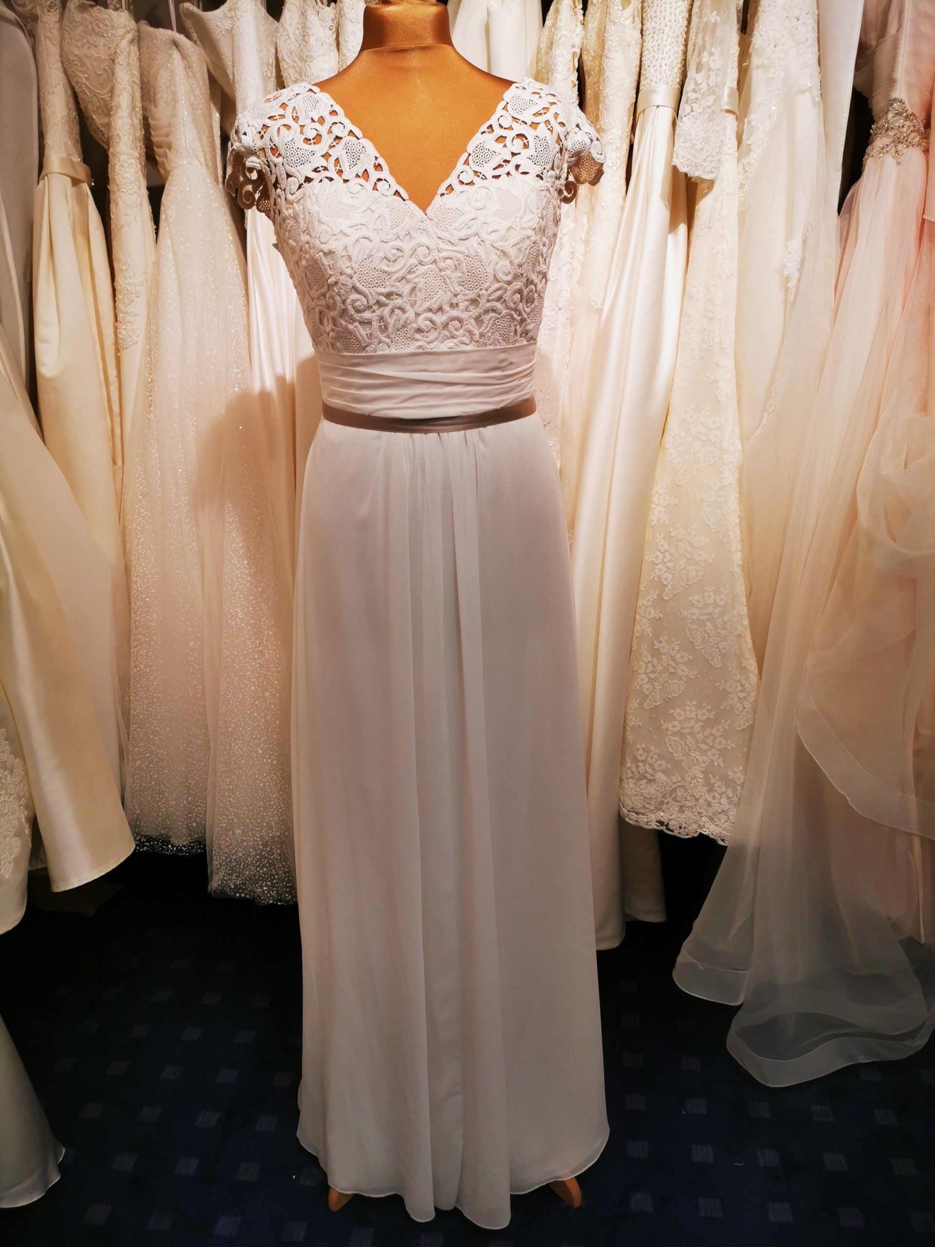 Unsere Second Hand Brautkleider