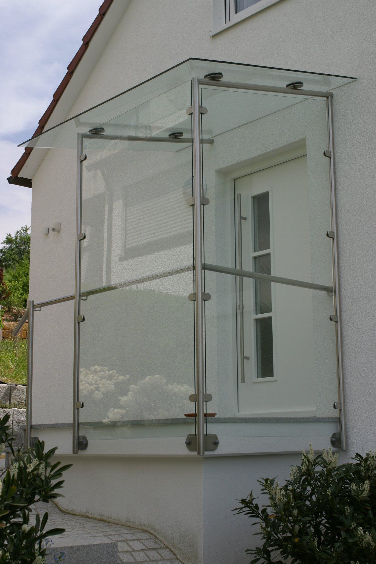 Überdachungen aus Stahl- oder Edelstahl