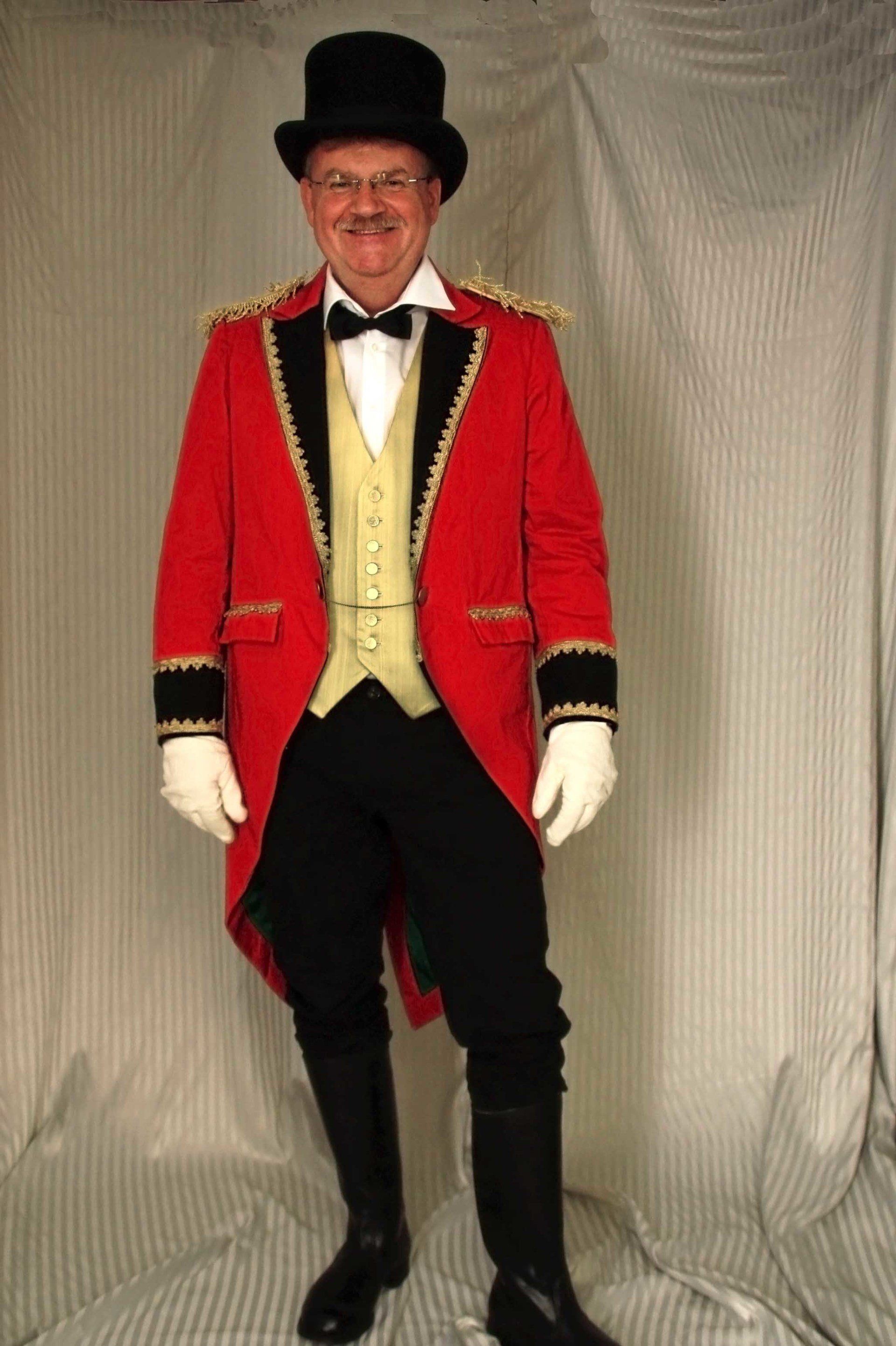 Mann Direktor Zirkus Zirkusdirektor Jacket rot Hut