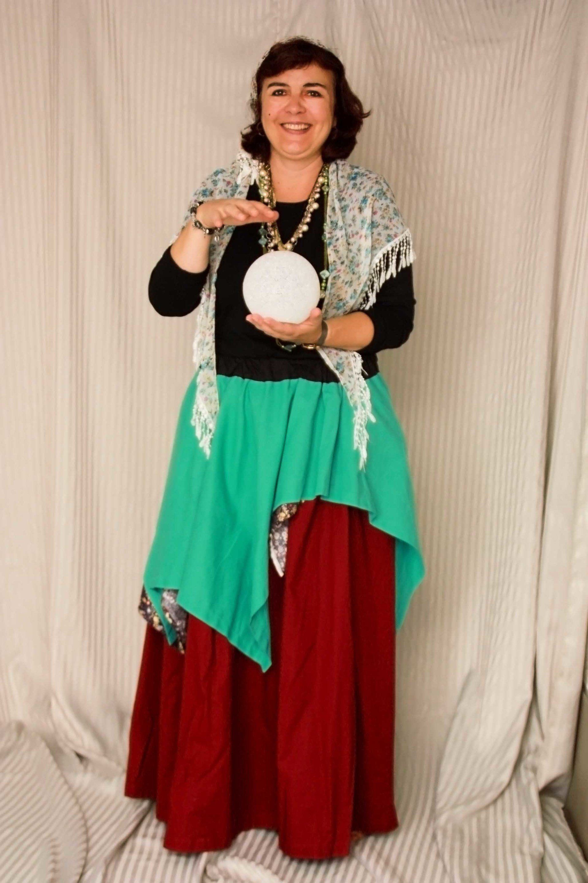 Frau Wahrsagerin Rock Kugel