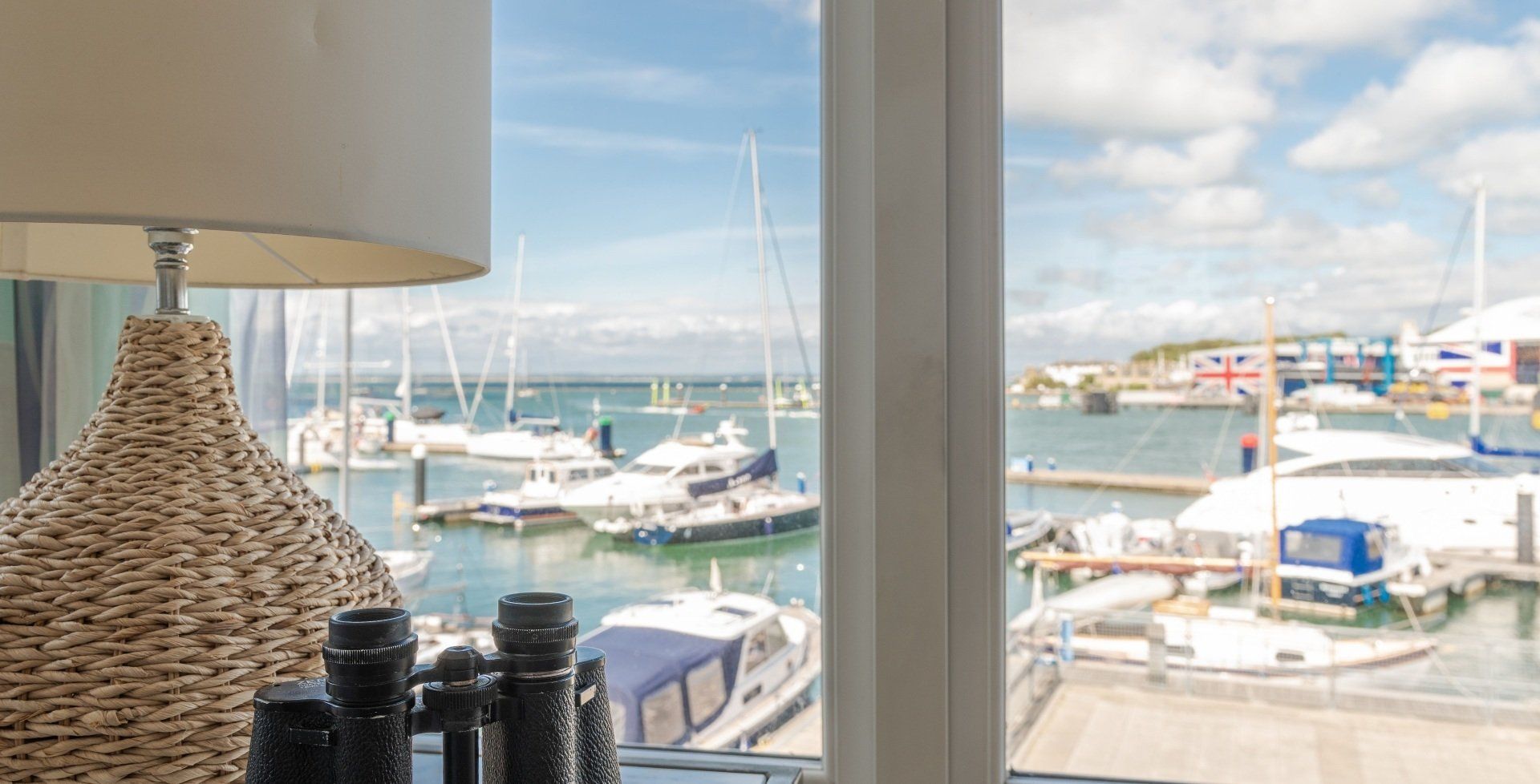 47 Marinus A self catering Cowes Waterfront Holiday Apartment.