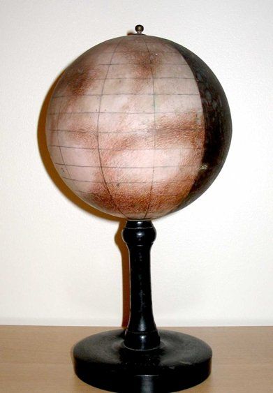 Globe de Mercure, 1931, par Léonide Andreko. Crédits Observatoire de Paris