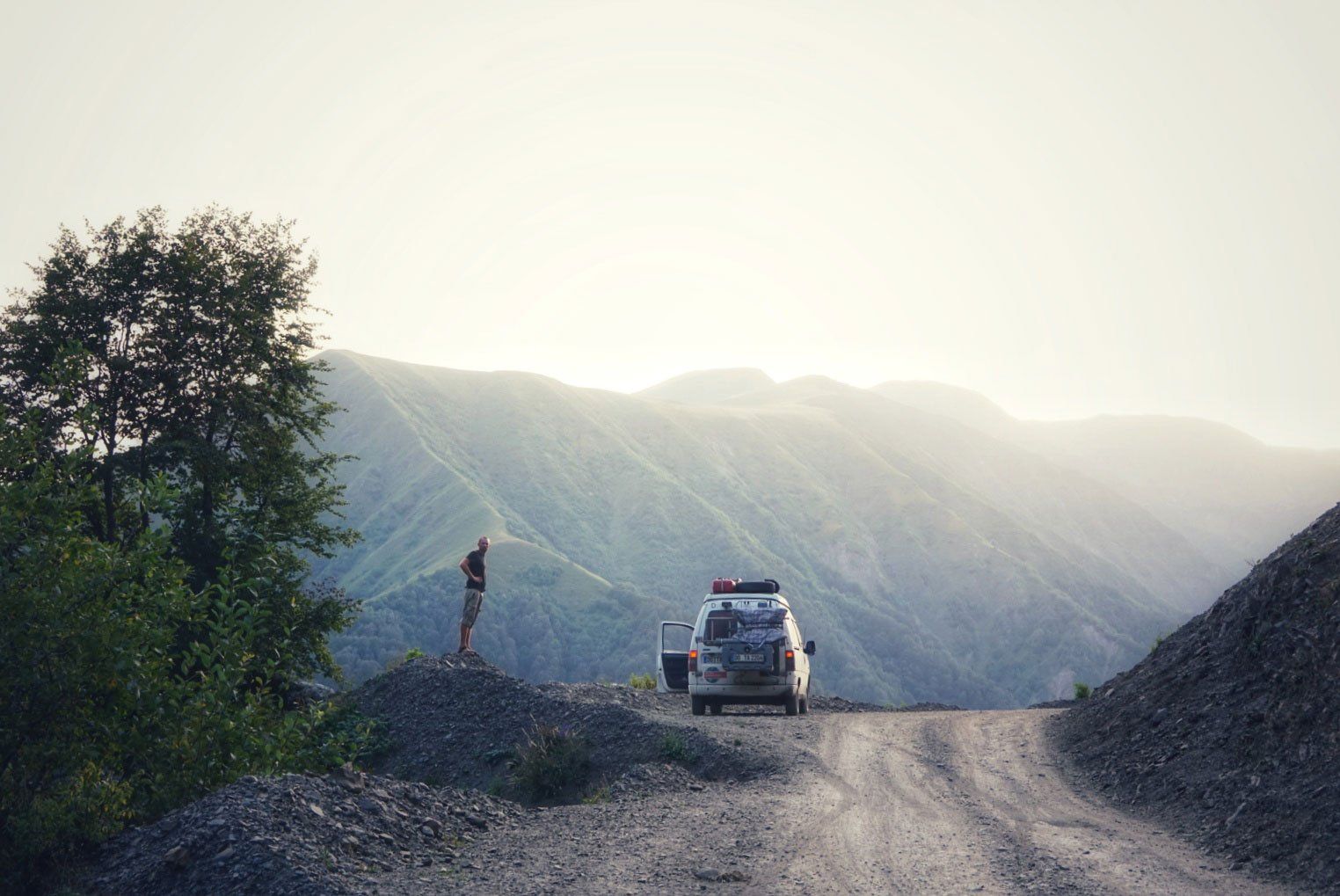Fiat Scudo auf einer der gefährlichsten Straßen der Welt, Georgien, To The World's End, Weltreiseblog, Reiseblog, Weltreise