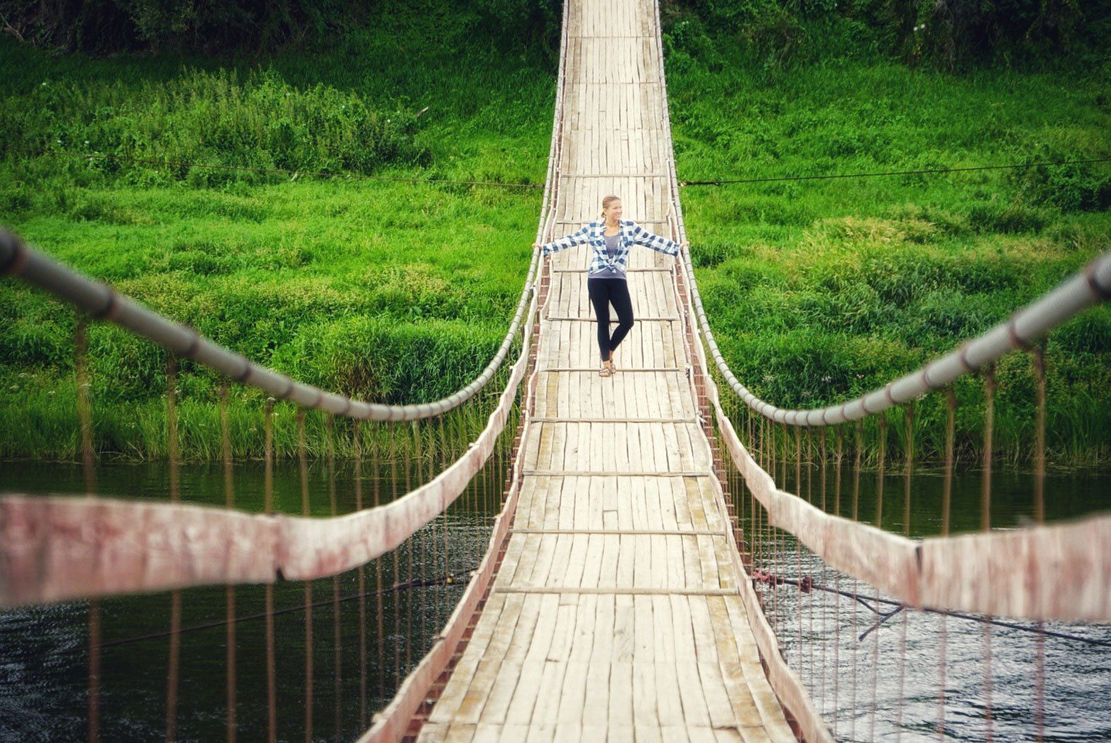 Hängebrücke in Russland, To The World's End, Weltreiseblog, Reiseblog, Weltreise