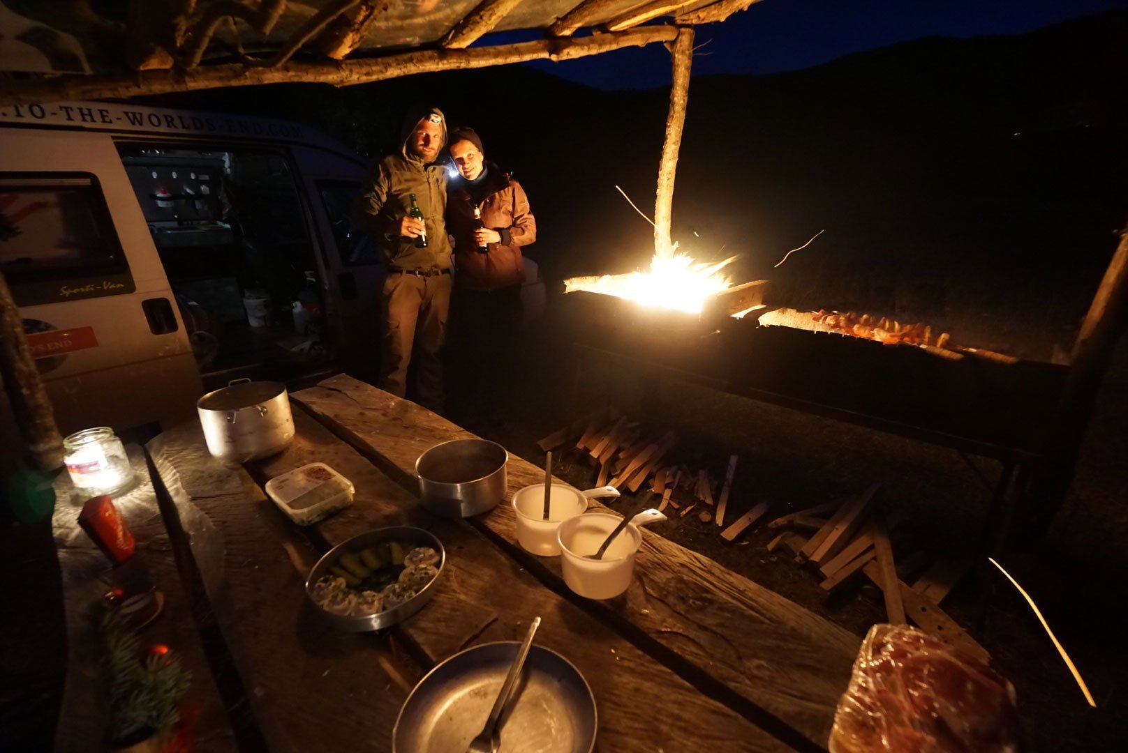 Weihnachten als Overlander, Outdoor, Barbeque, Weltreise im Camper, Reiseblog, To The World's End