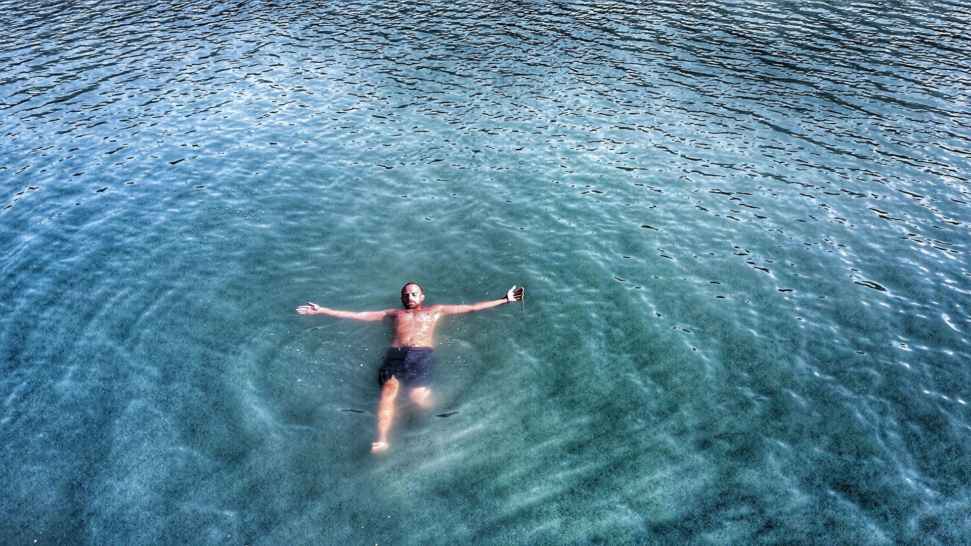 See in Ananuri, Georgien, To The World's End, Weltreiseblog, Reiseblog, Weltreise