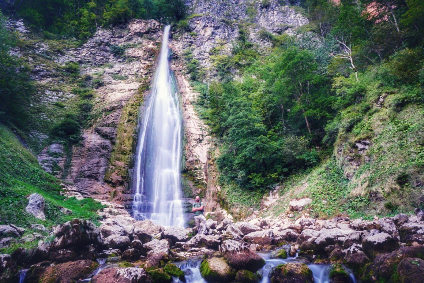 Wasserfall in Georgien, Martvili Oniore, Naturverbunden, Weltreise, Reiseblog, Weltreiseblog, To The World's End