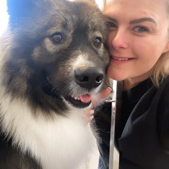 Lana Topmöller Selfie mit Hund