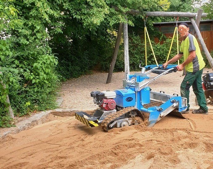 Spielplatz mit fiorentini Baby Tapiro