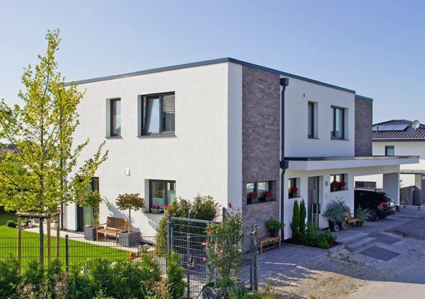 Massivholz Holzhaus Außenansicht Holzbau Manufaktur