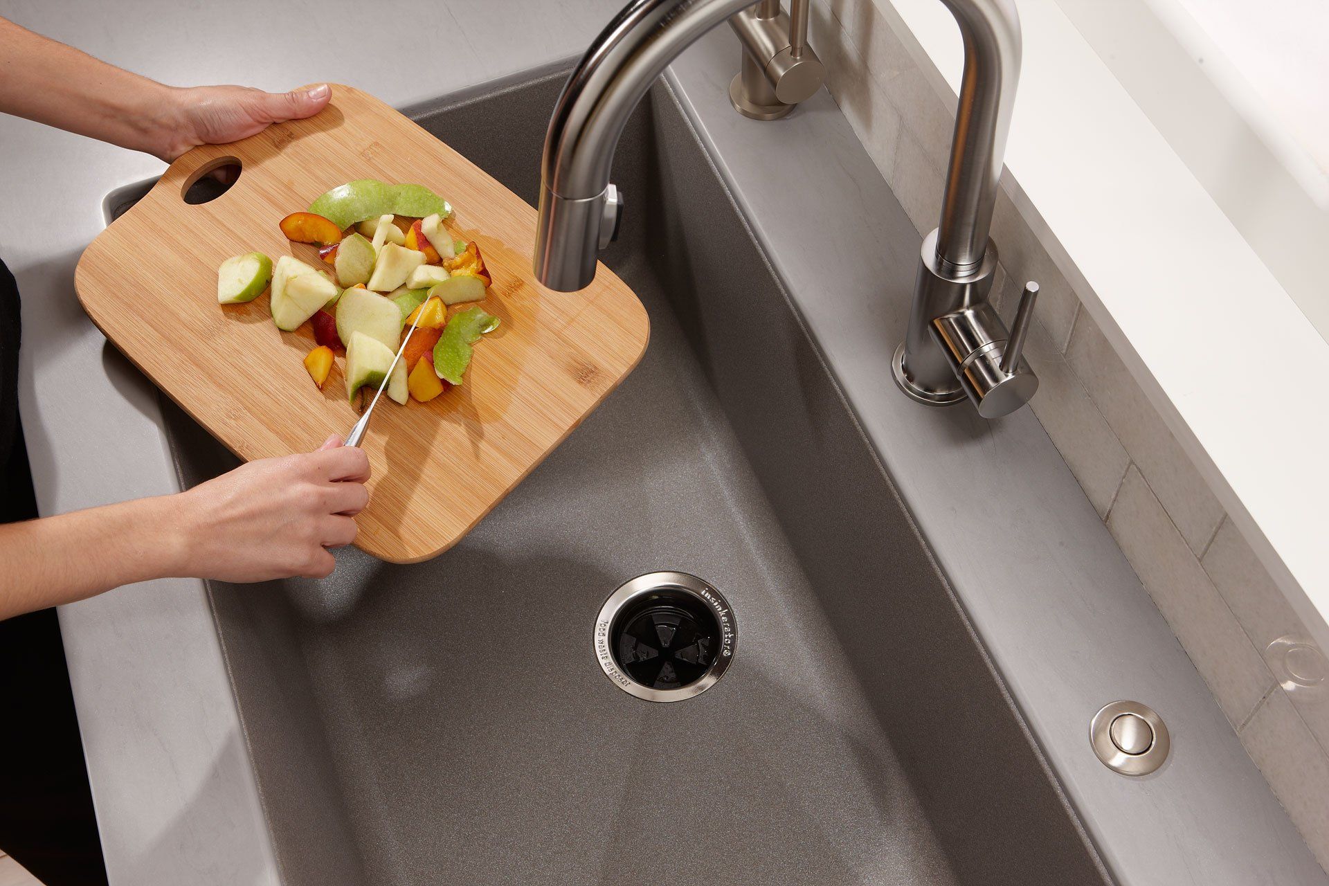 Best Tips How To Use A Garbage Disposal Correctly & Pick It
