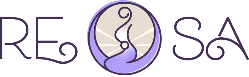 Logo mit dem Wort „REOSA“, einer stilisierten Figur in einem Kreis und Schnörkeln. Verwendete Farben: Lila und Beige.