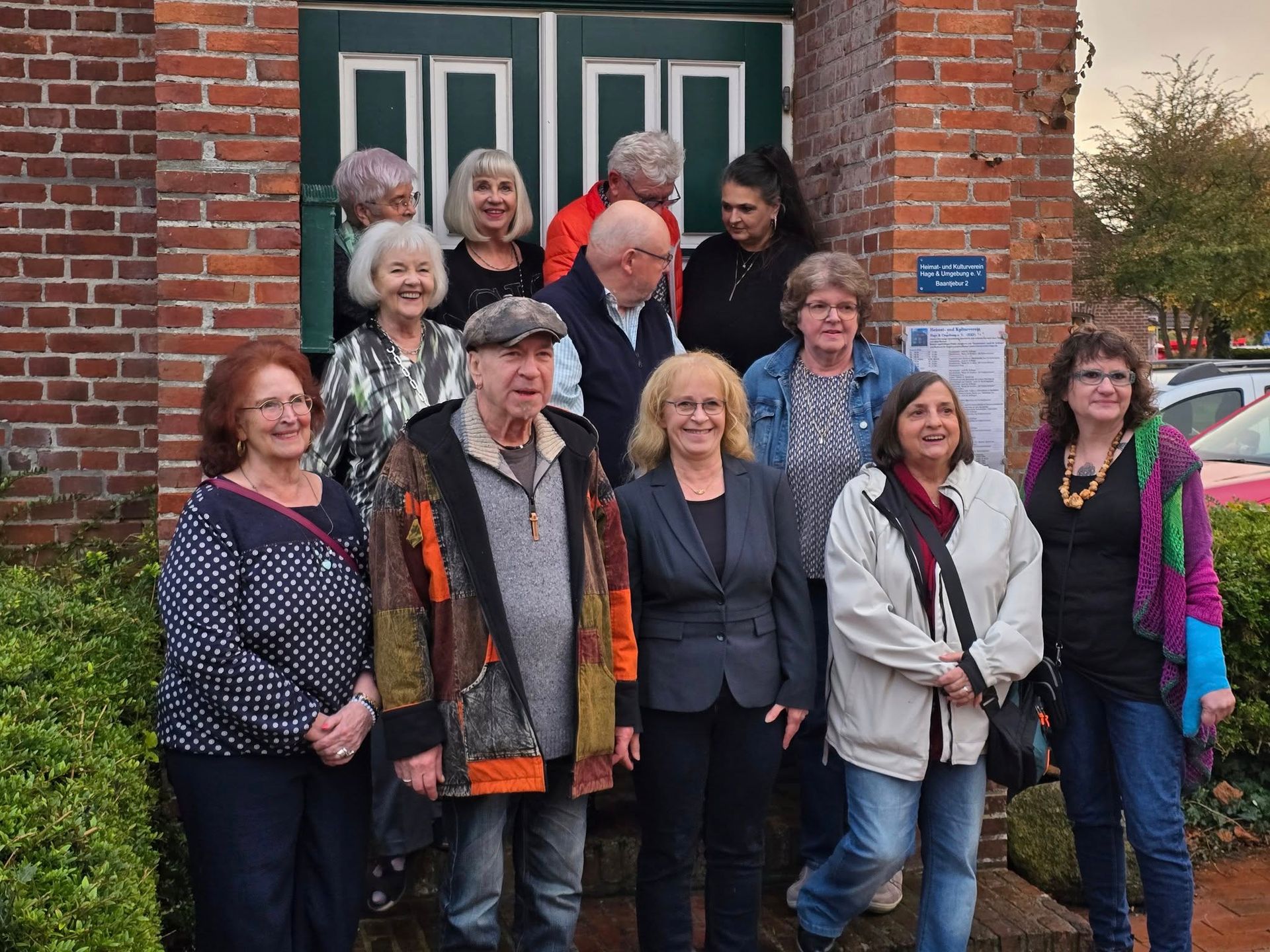 Kunstausstellung in der lüttje School in Hage unter anderem mit Andrea Schütz-Böse und Anja Sawalsky