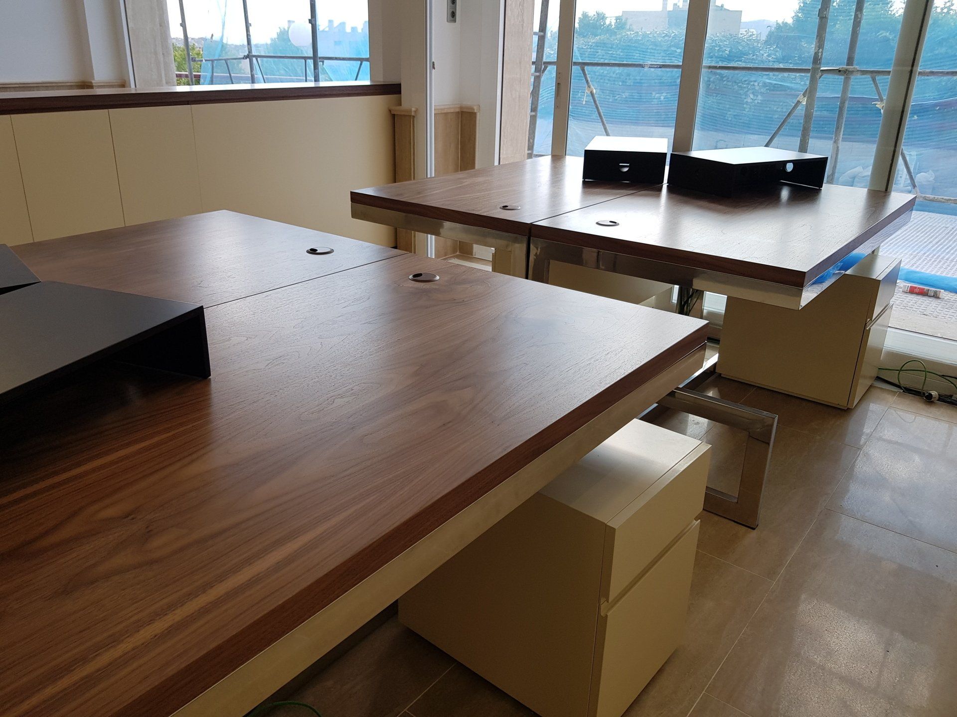 Mobiliario oficinas Gilmar Monterozas