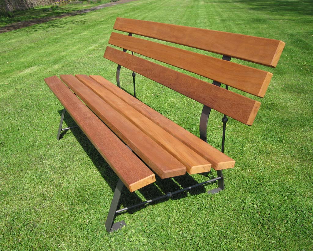 Park- und Gartenbänke