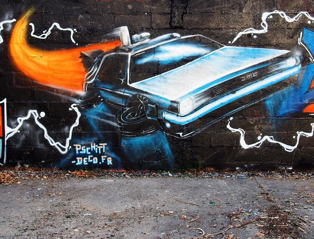 fresque murale voiture retour vers le futur