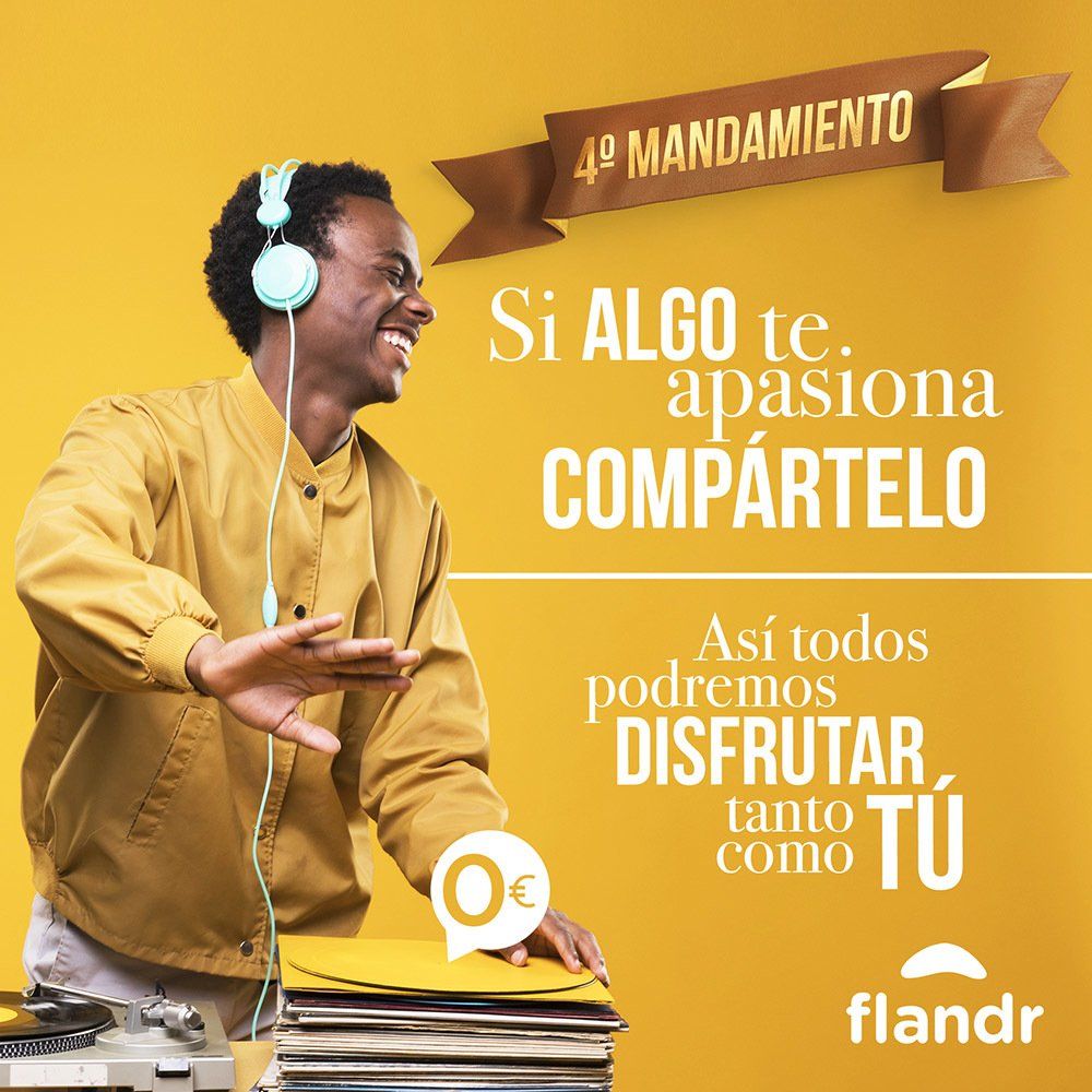 Hombre con discos de vinilo.