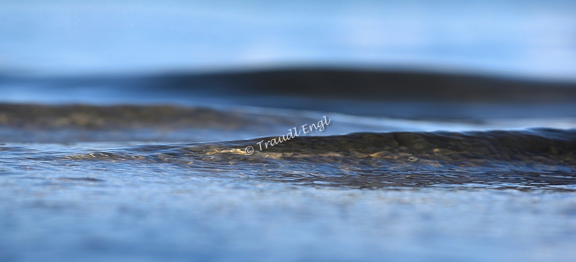 Seewelle klein, Gewässer Detail, Seegeplätscher, Traudl Engl