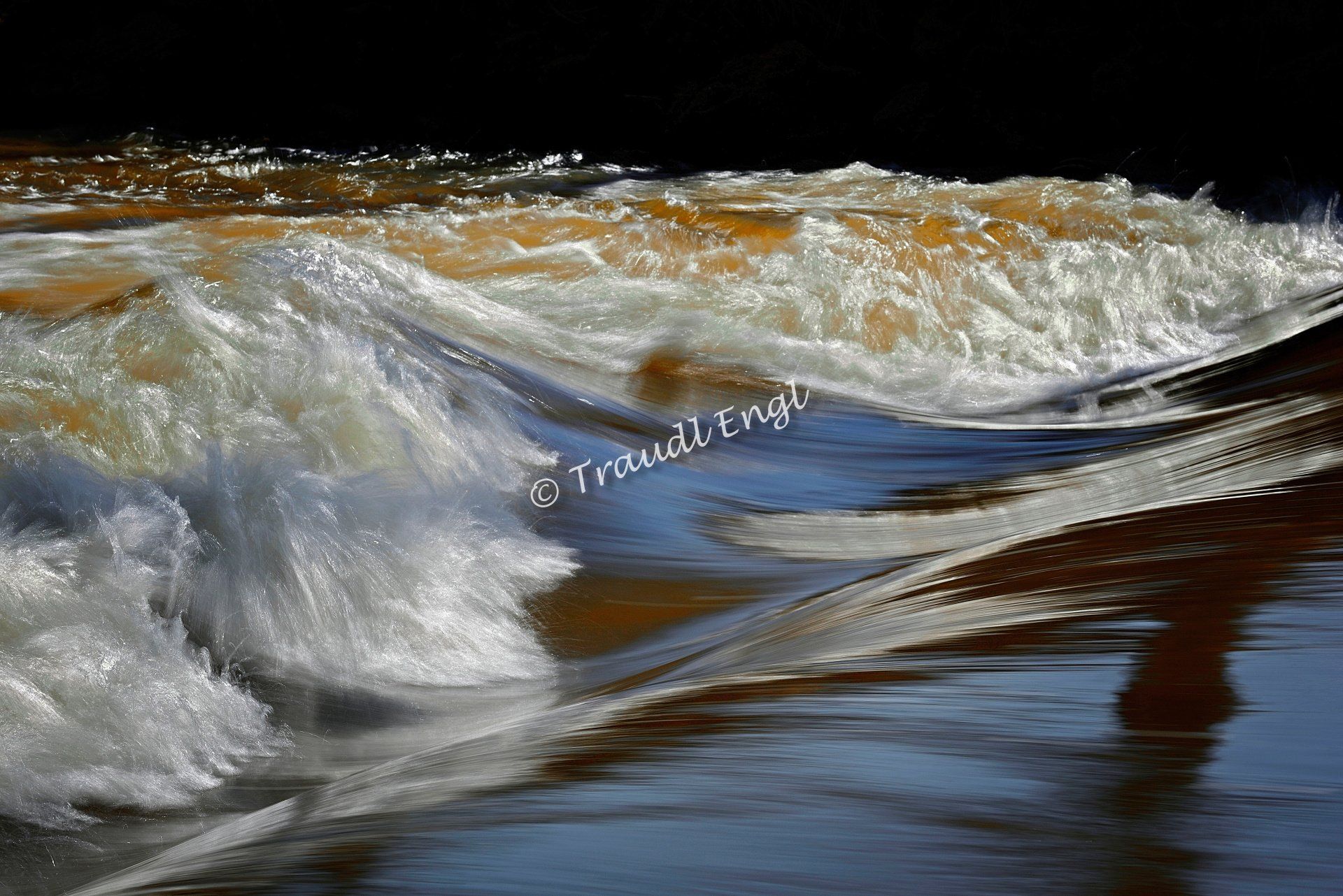 Flussschnelle, Stromschnelle Detail, Fließgewässer, Traudl Engl