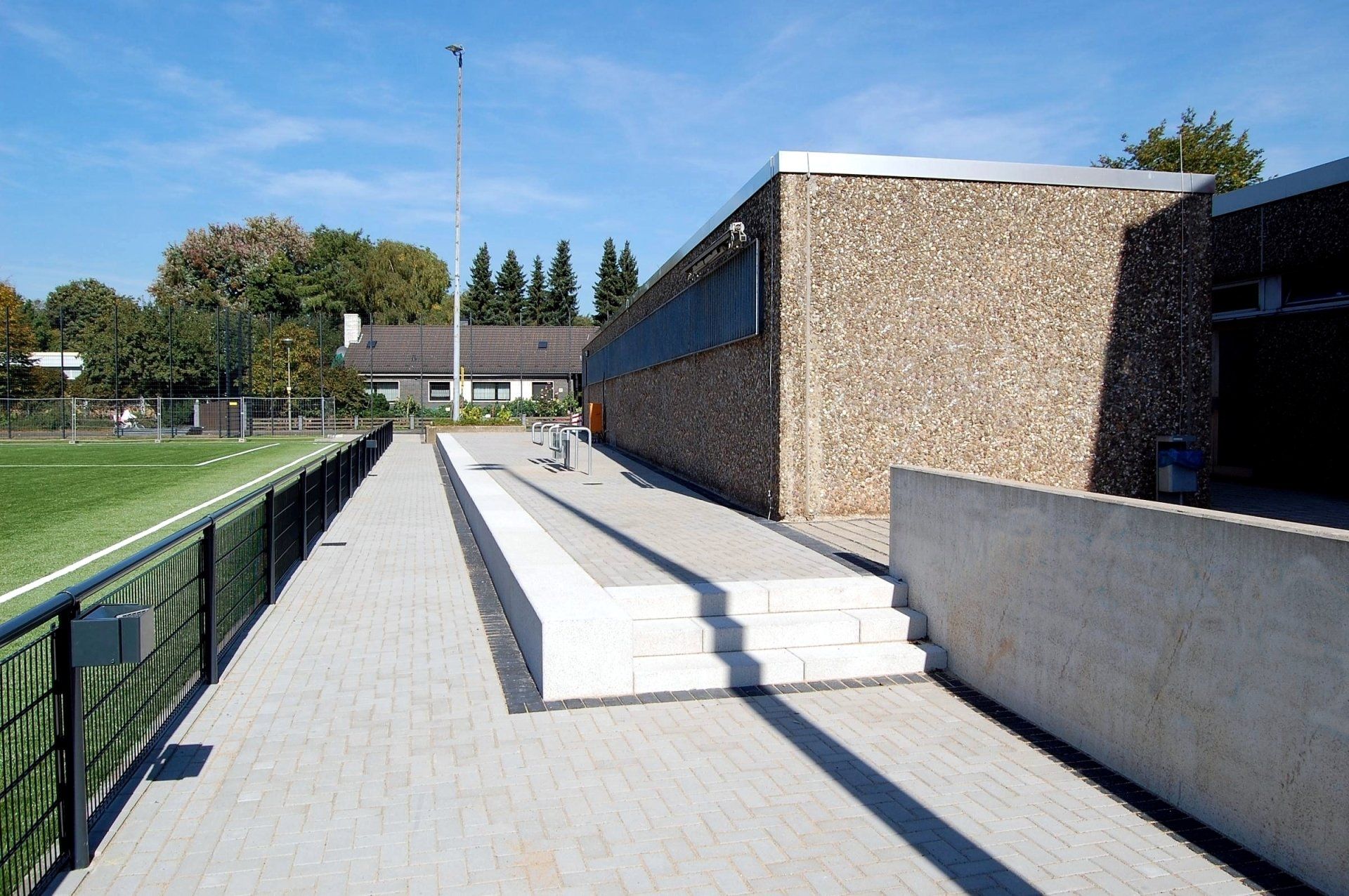 Sportanlage Hinter den Gärten, Langenfeld
