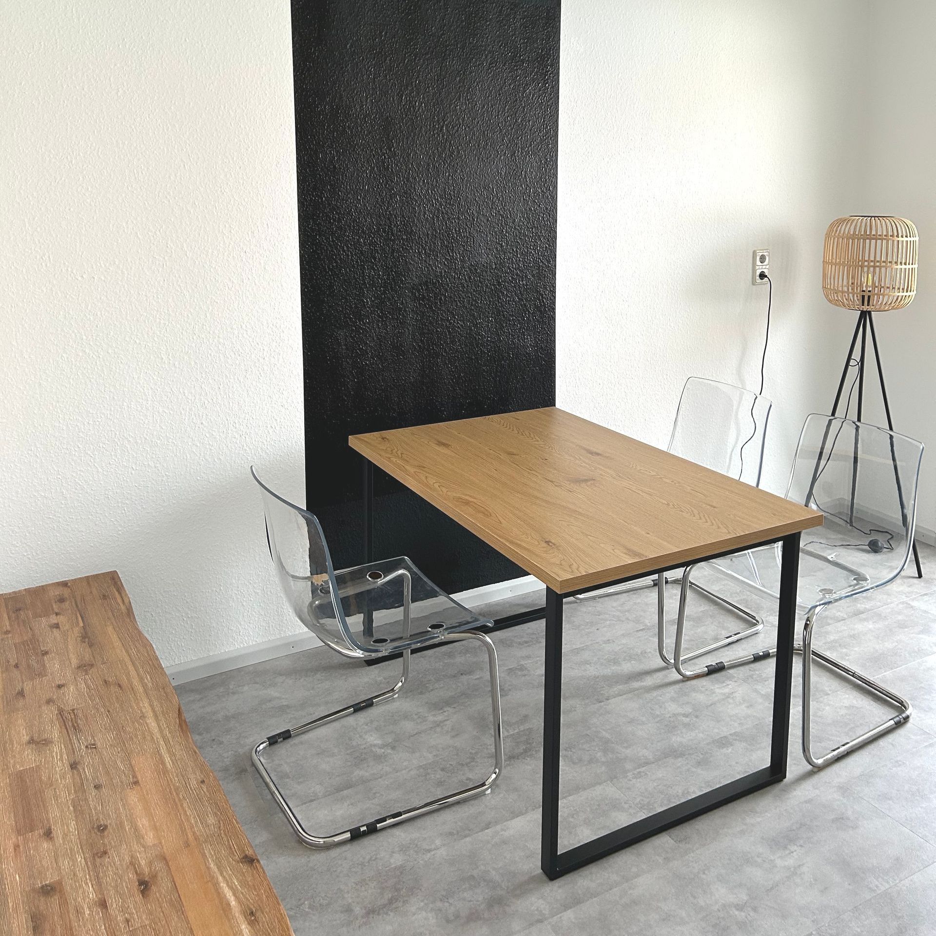 Farbgestaltung Küche in schwarz in Weil am Rhein