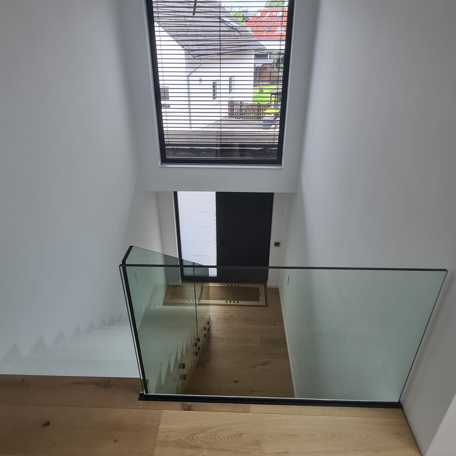 Vollglasgeländer SuhT Metalltechnik / Metallbau