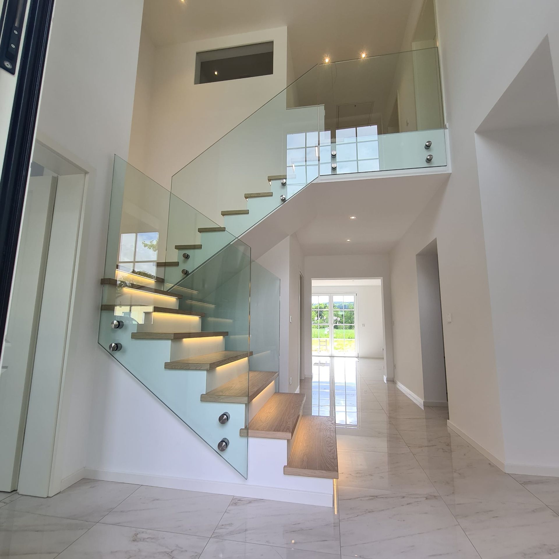 Vollglasgeländer SuhT Metalltechnik / Metallbau