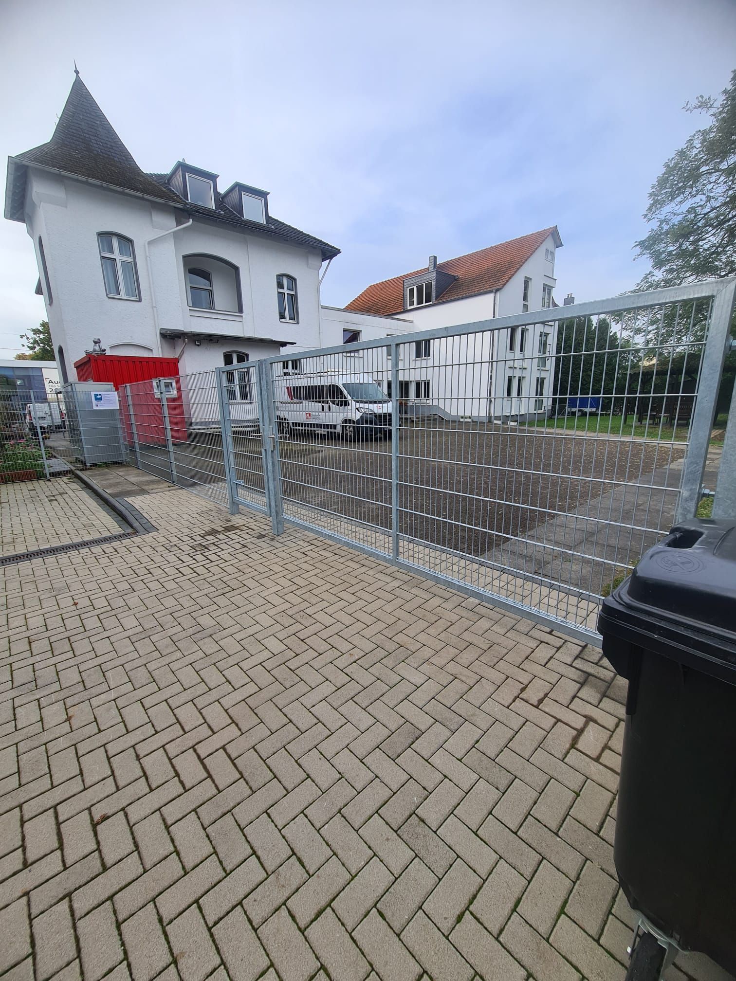 Toranlage SuhT Metalltechnik / Metallbau