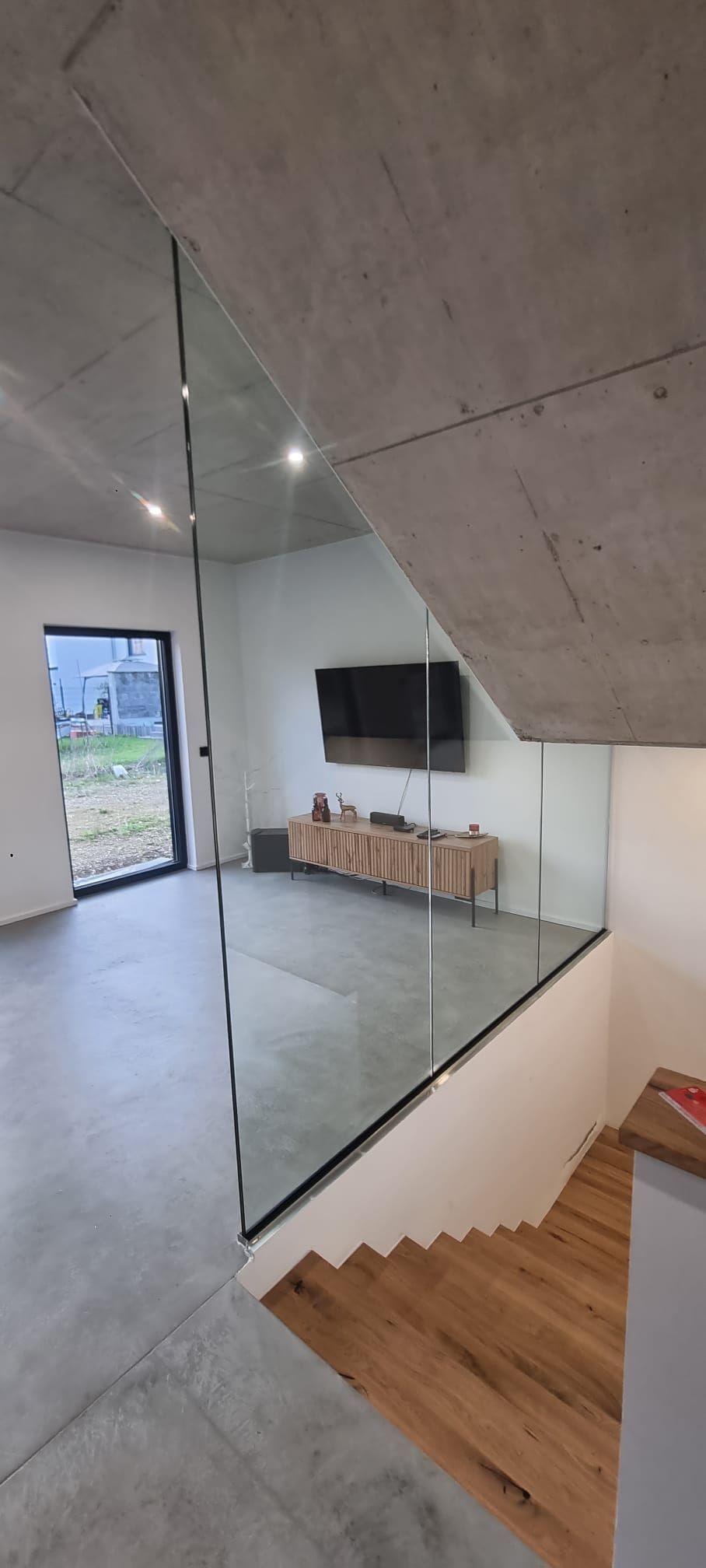 Vollglasgeländer SuhT Metalltechnik / Metallbau