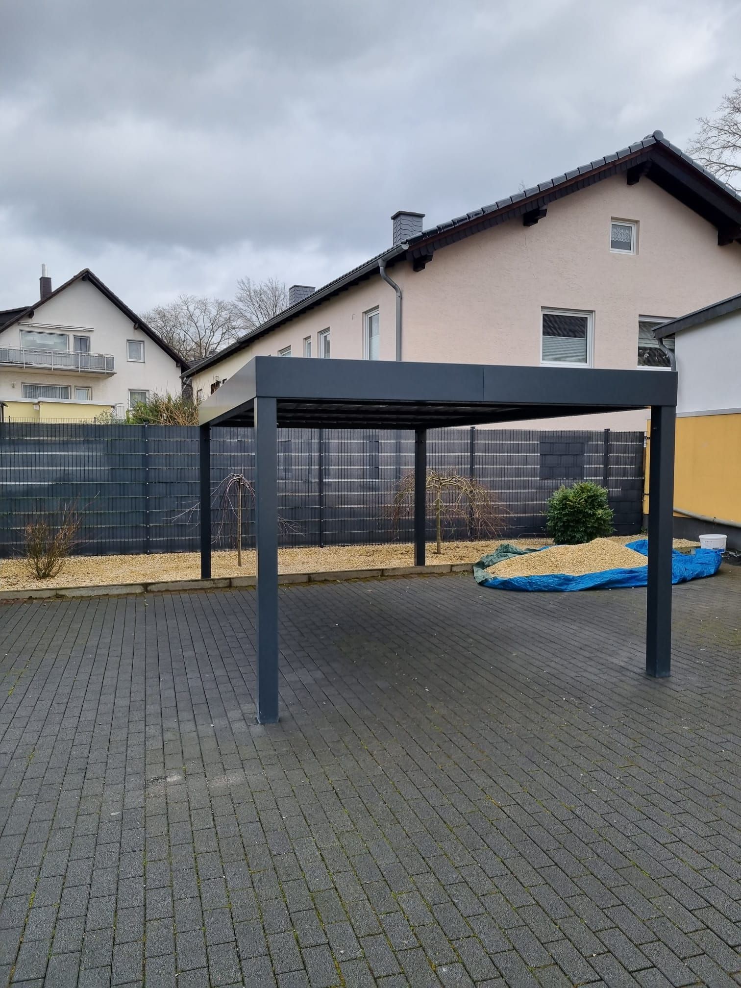 Überdachung SuhT Metalltechnik / Metallbau