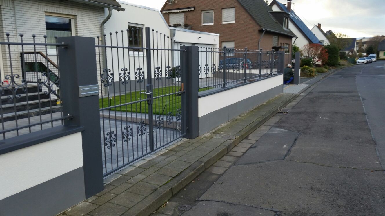 Toranlage SuhT Metalltechnik / Metallbau