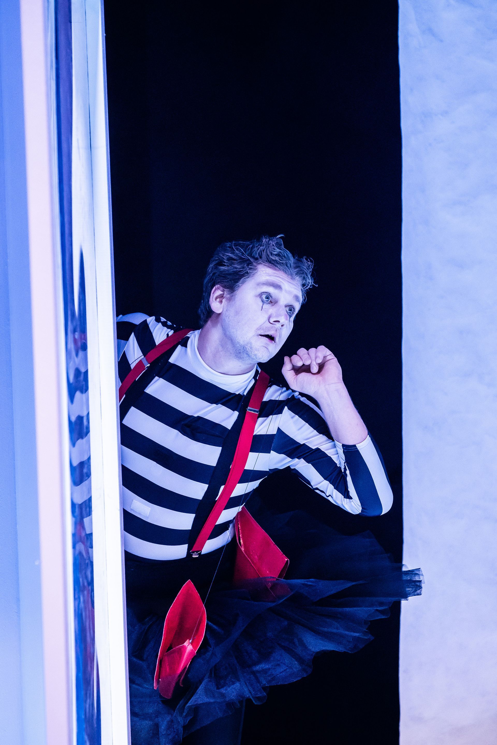 Der Zinnsoldat und die Papiertänzerin // TDJW Leipzig // Kirstin Nijhof