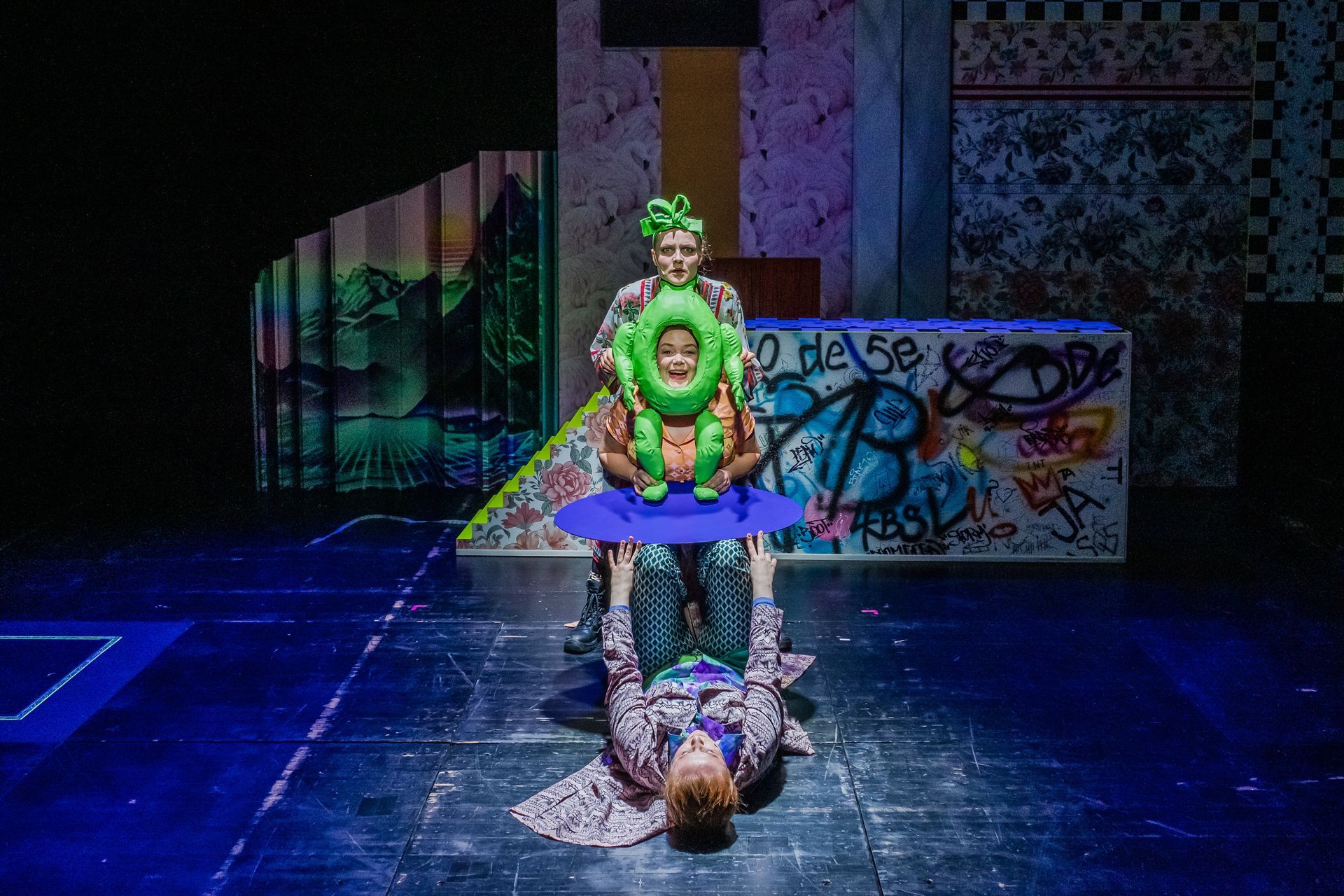 dazwischen // TDJW Leipzig // K.Nijhof