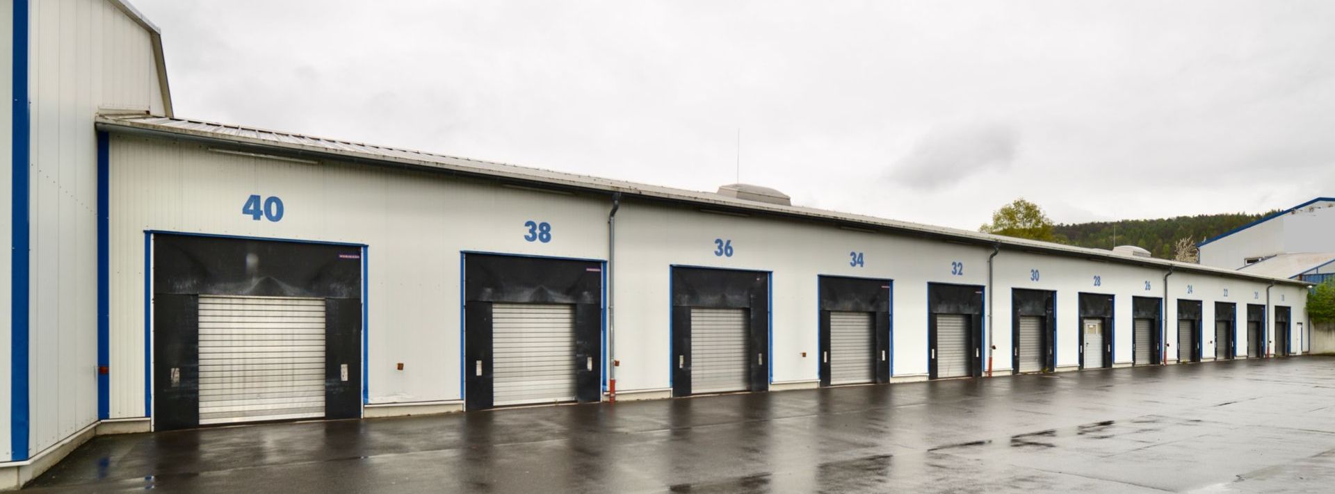 This facility for the distribution of parcels is to be dismantled.