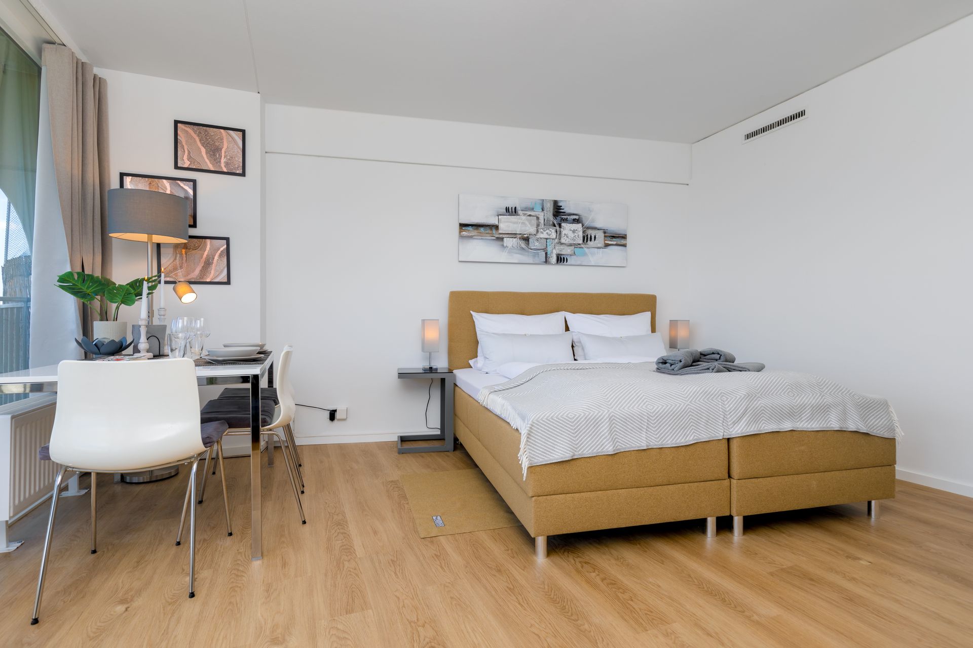 Wohnzimmer Suite Hotelturm