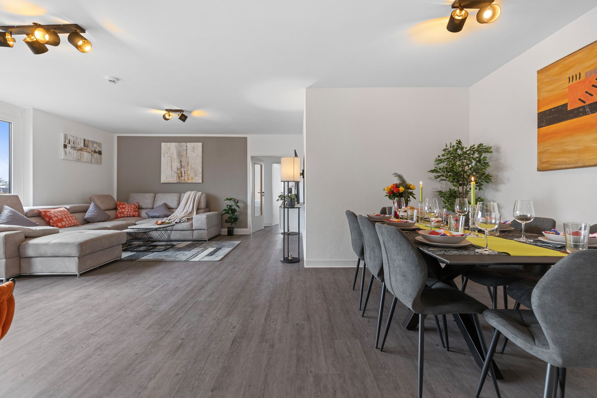 Hier lässt es sich gut wohnen, relaxen und Essen für gleichzeitig bis zu 7 Personen